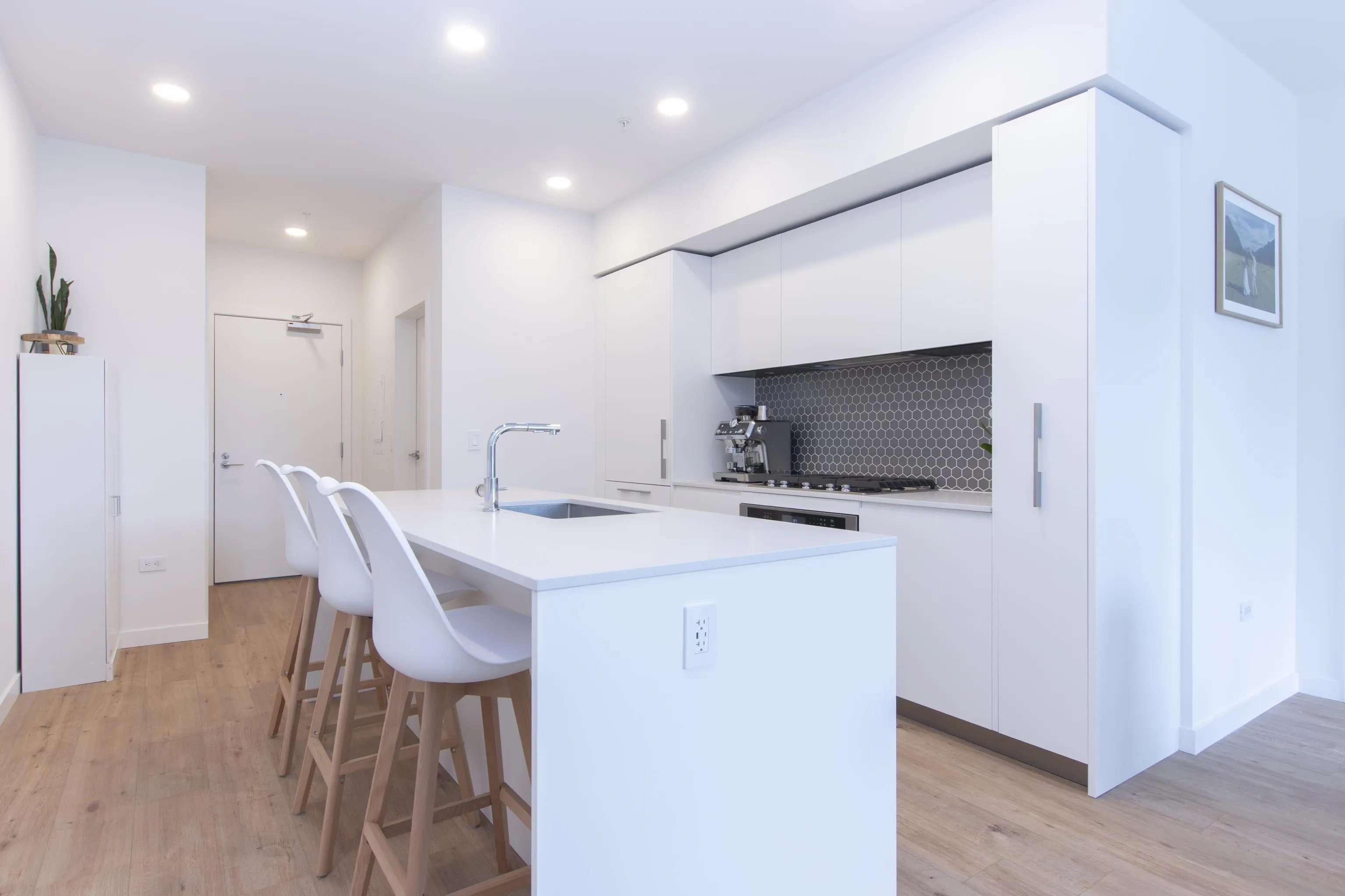 303 1500 Scott Crescent