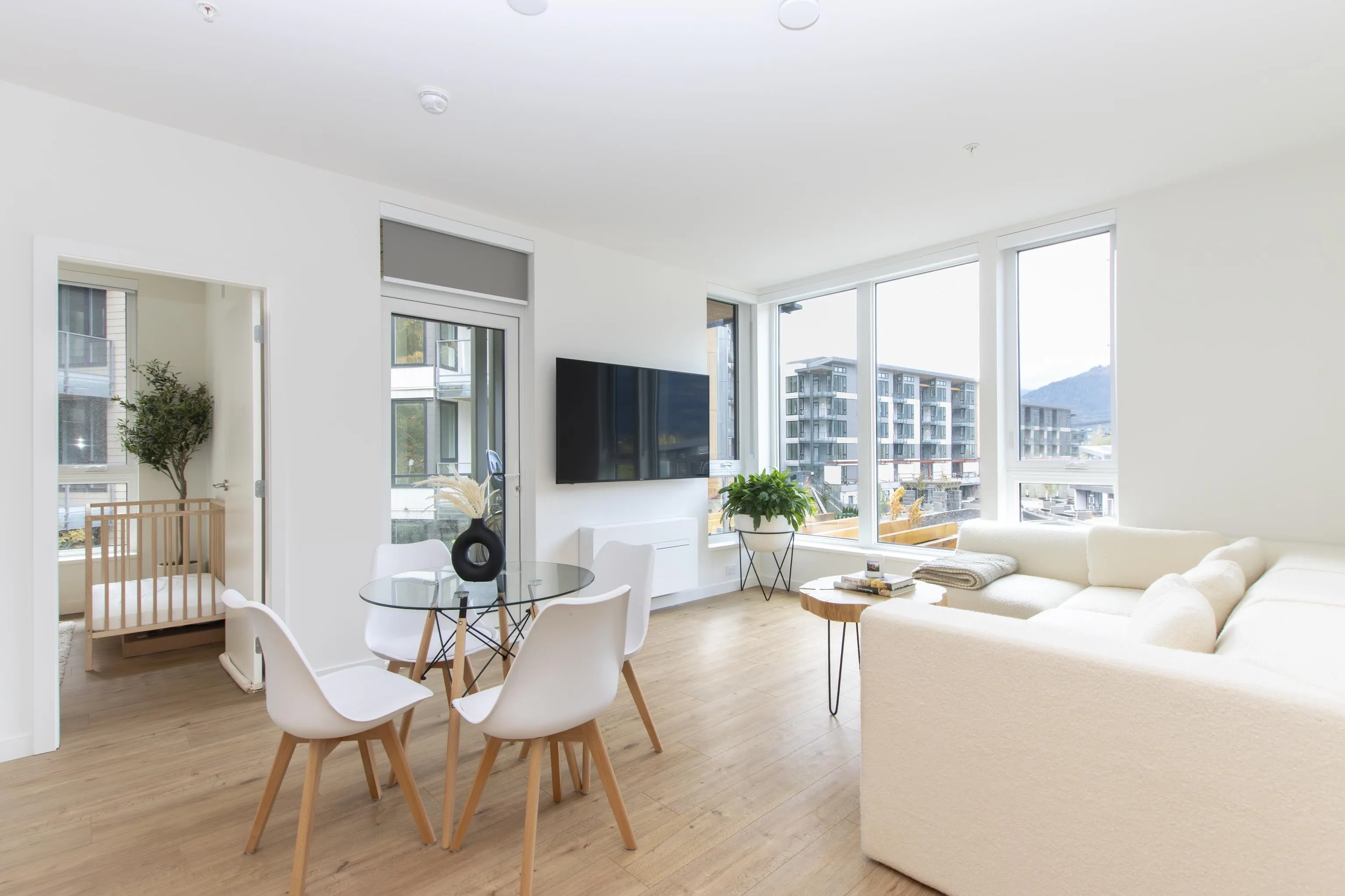 303 1500 Scott Crescent