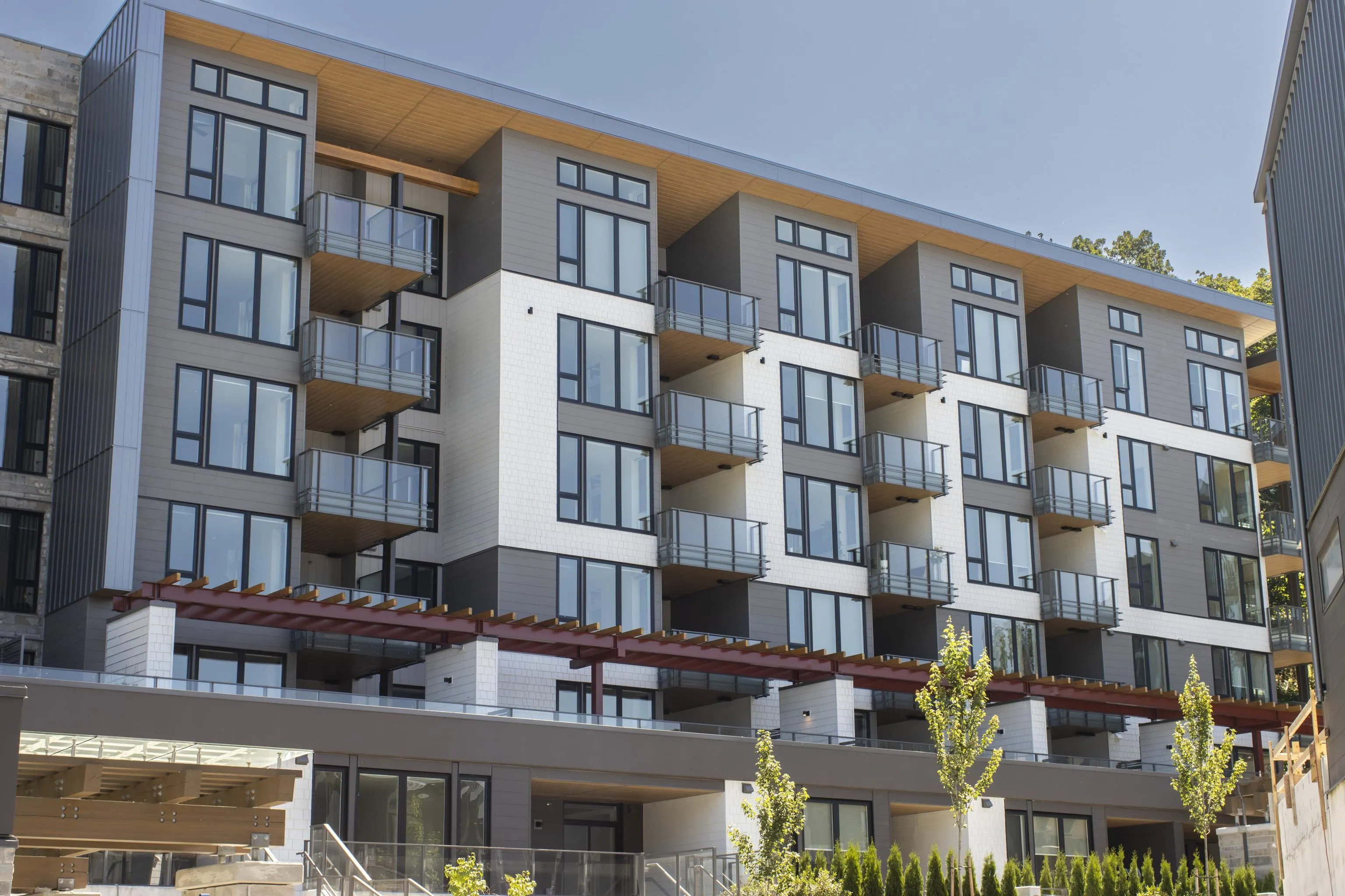 303 1500 Scott Crescent