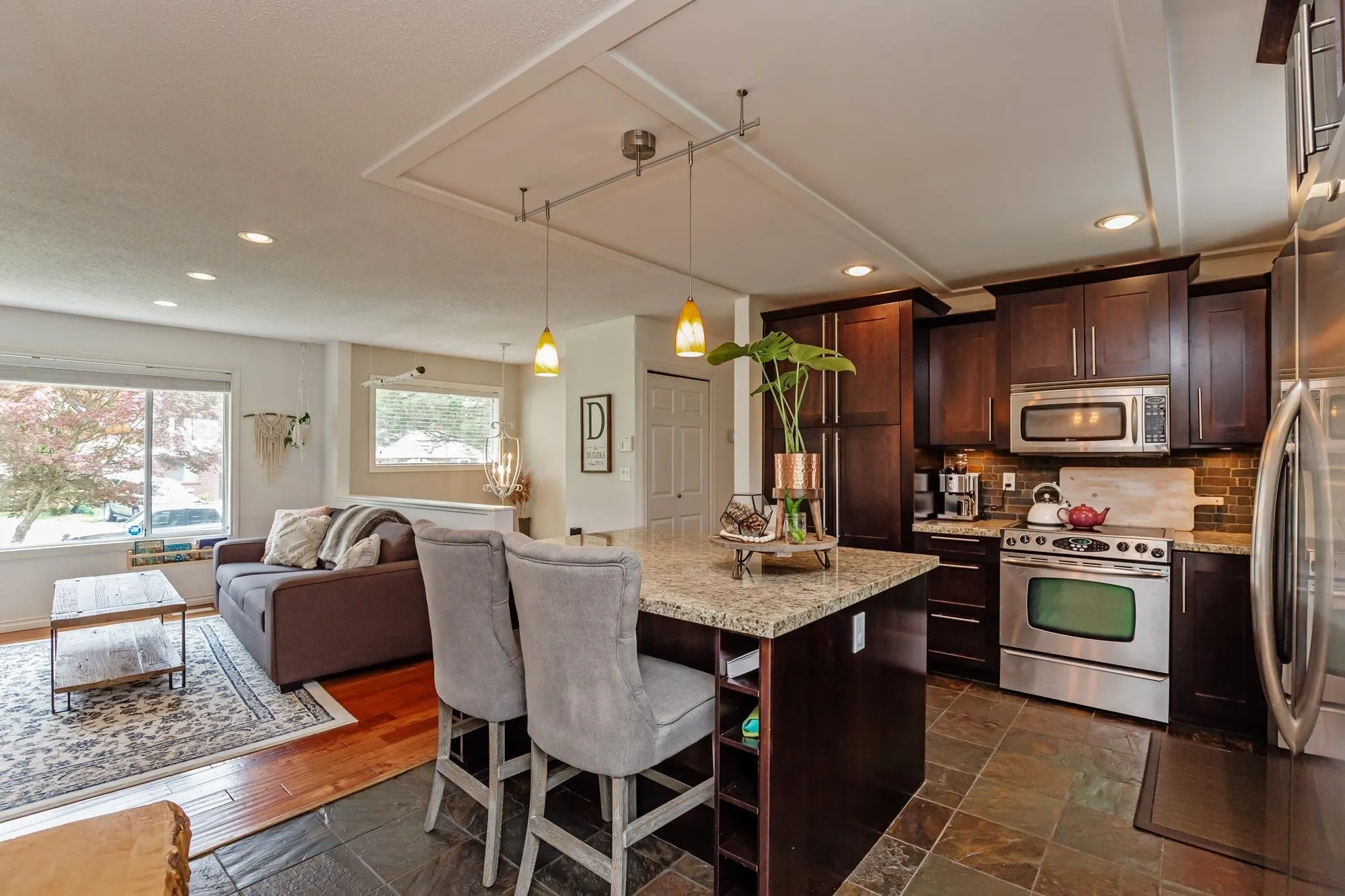 2837 Cambridge Street