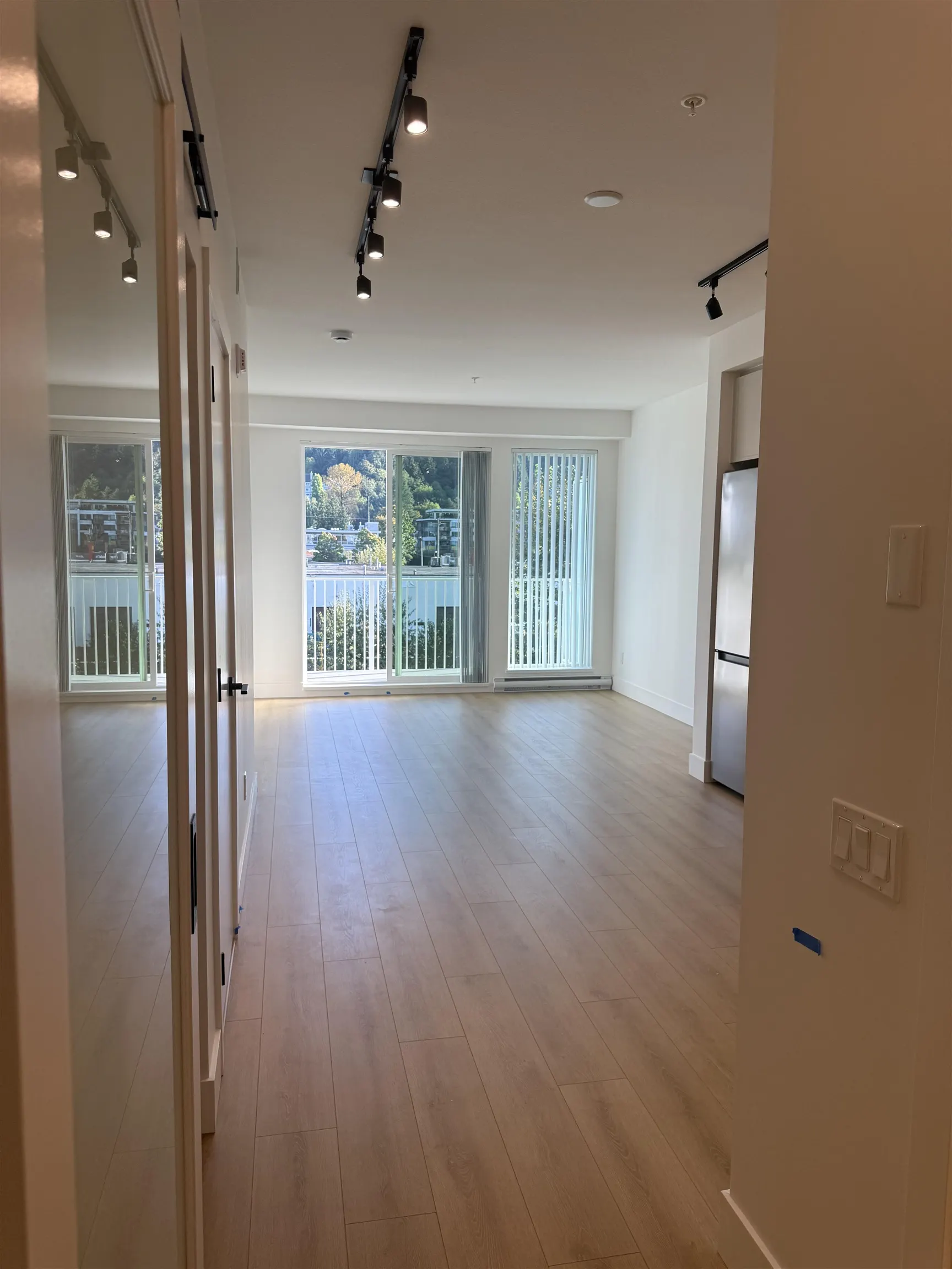 404 3075 Murray Street