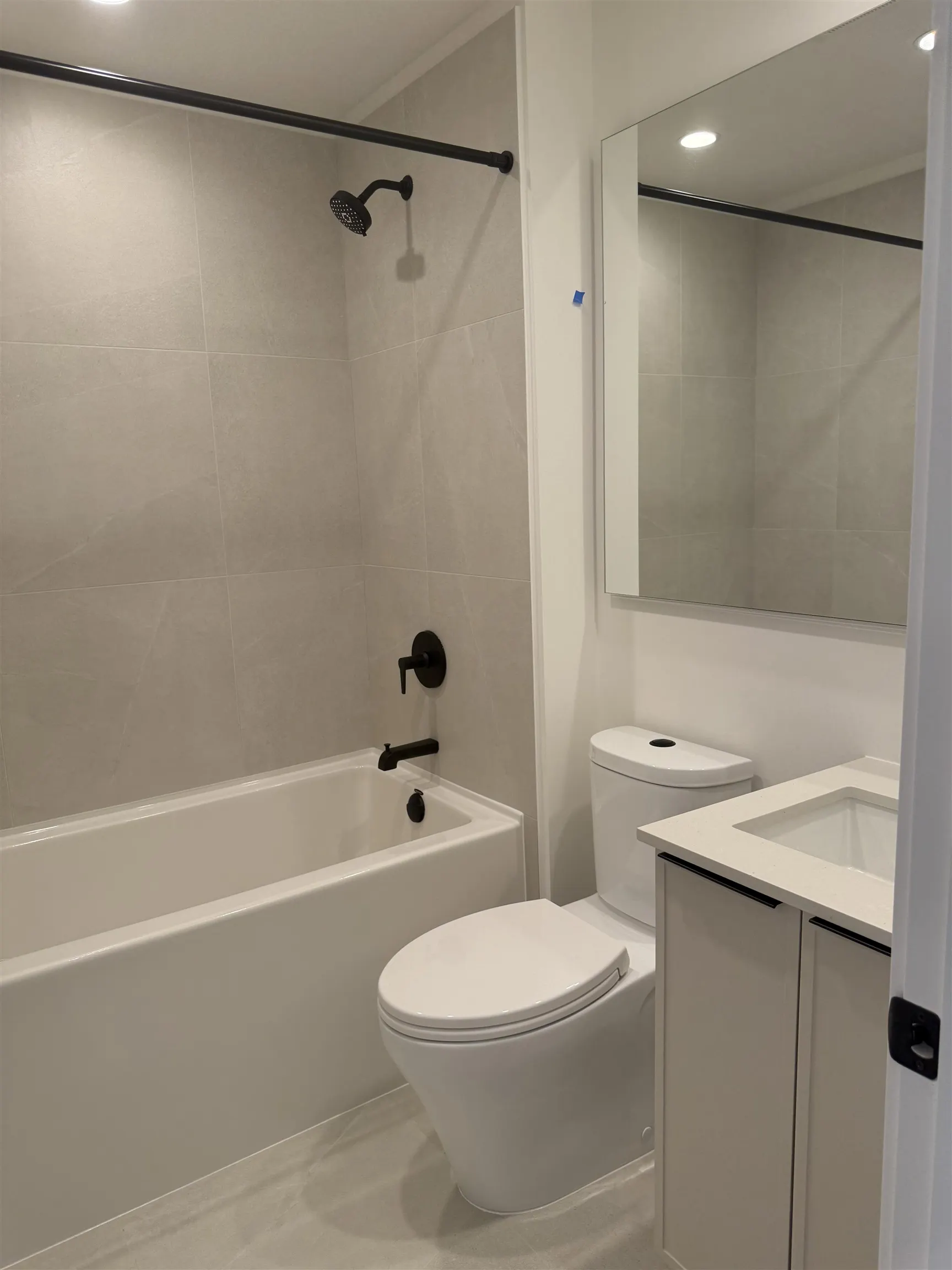 404 3075 Murray Street