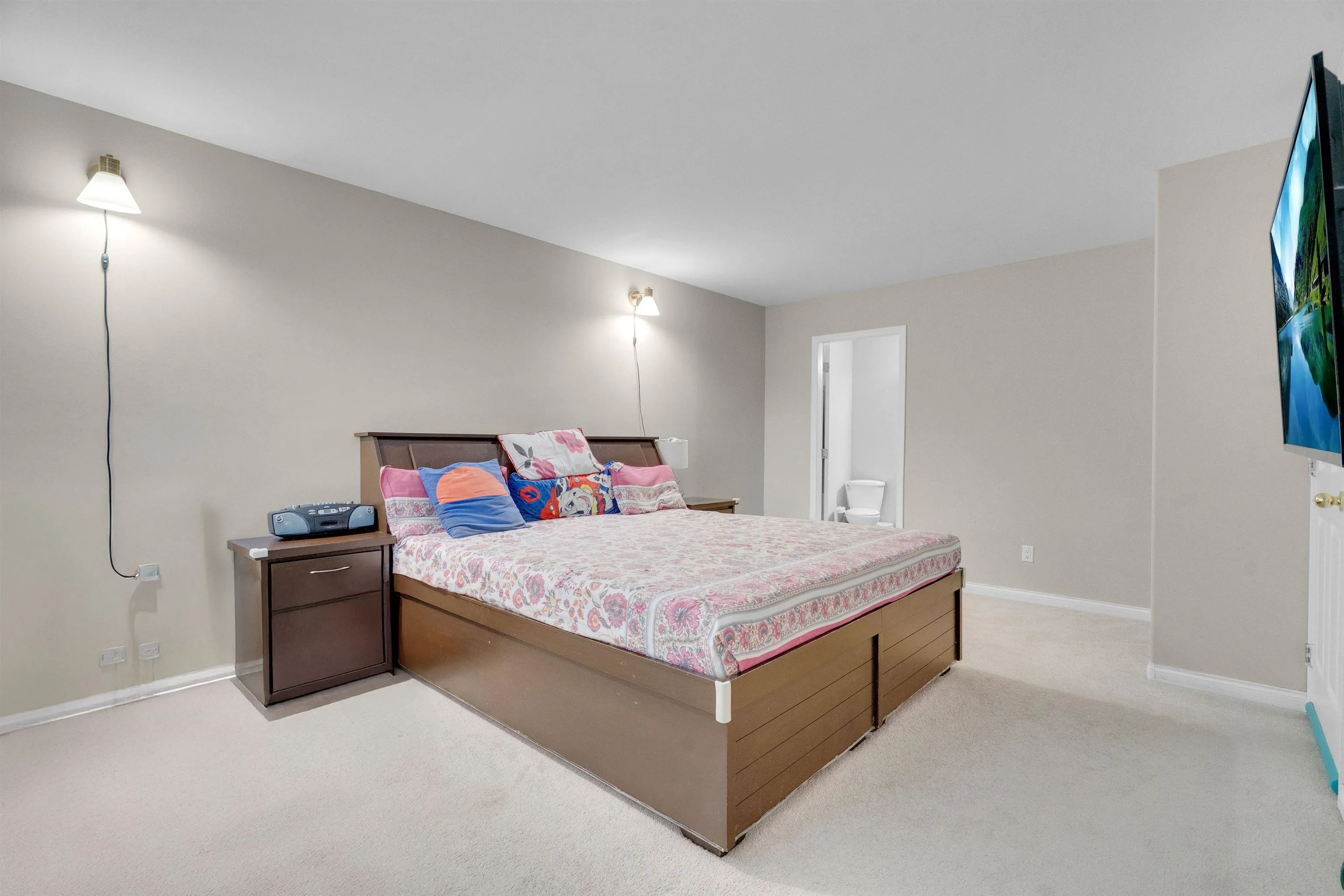 113 7837 120a Street