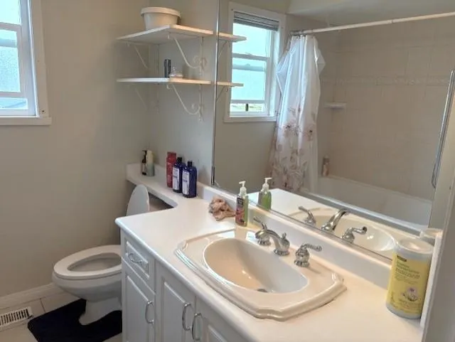 6811 Riverdale Drive