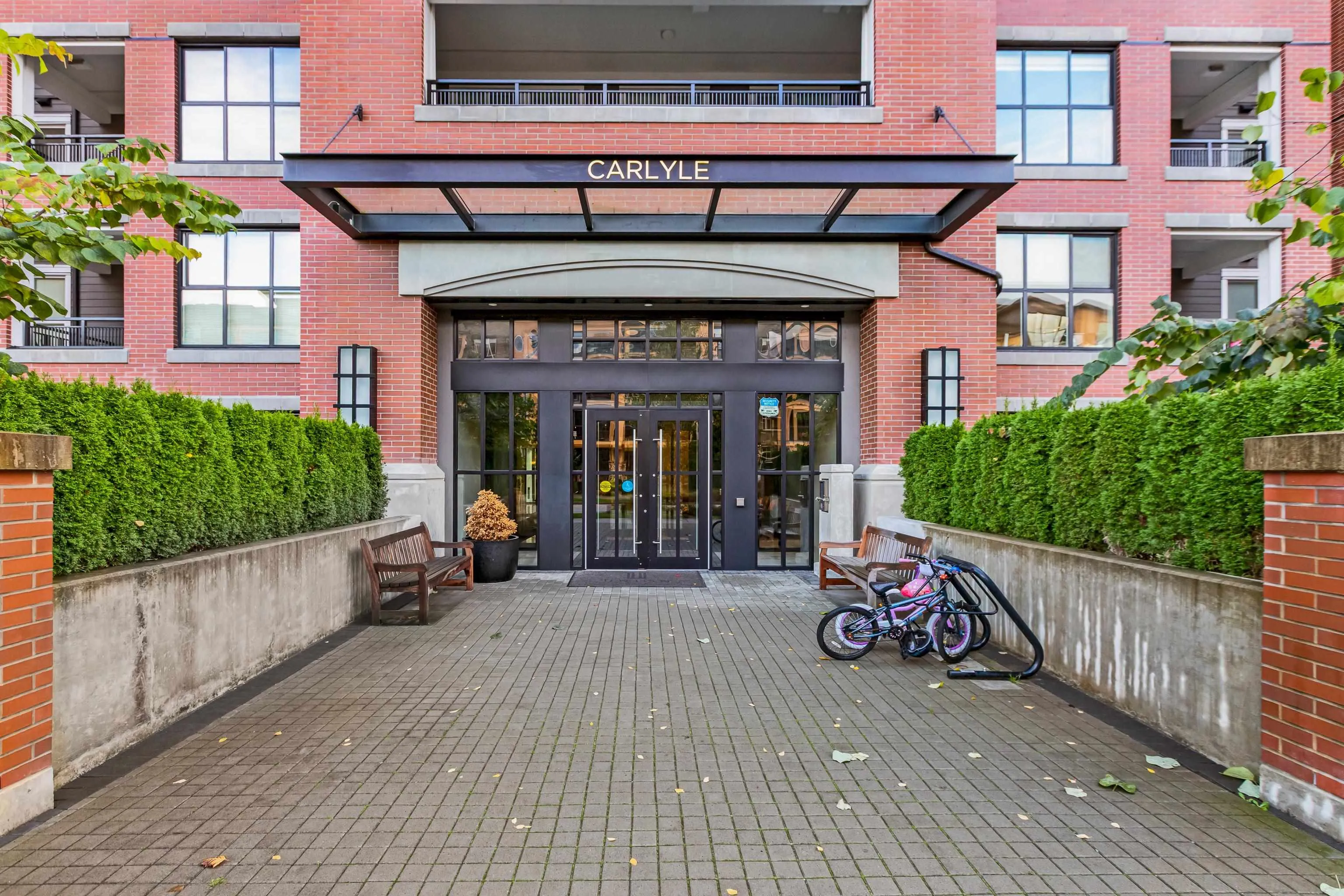 B319 8150 207 Street