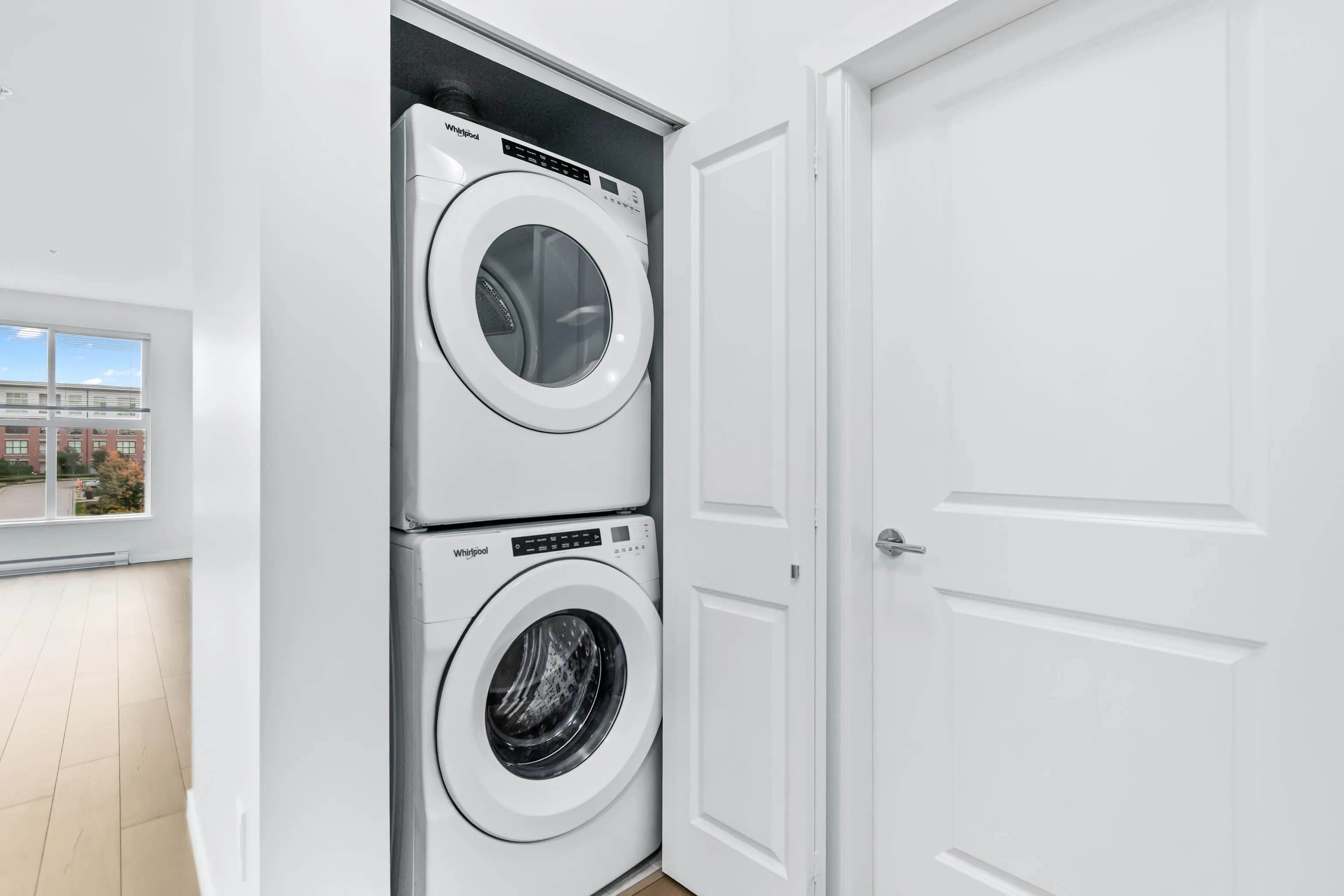 B319 8150 207 Street