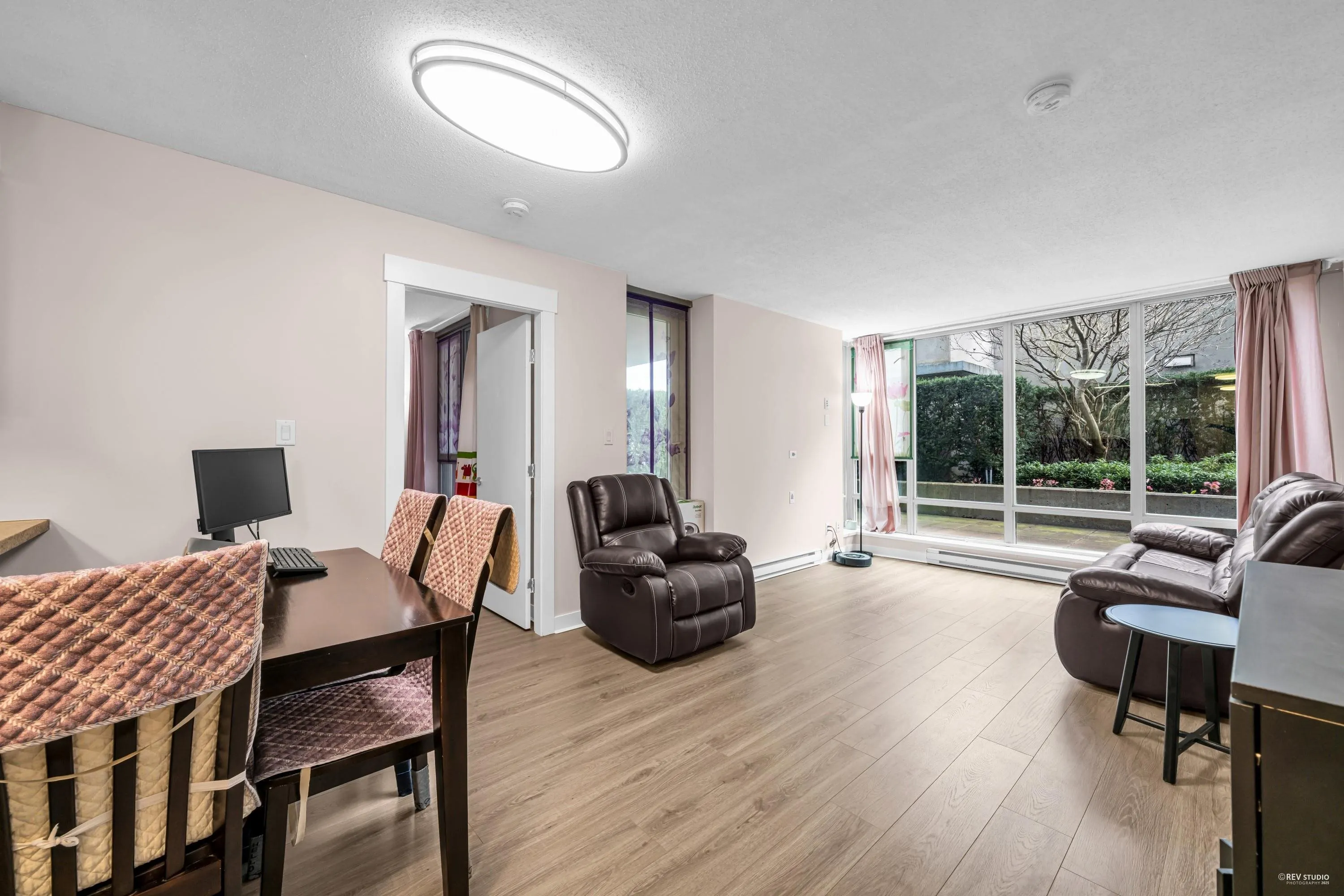 509 6733 Buswell Street