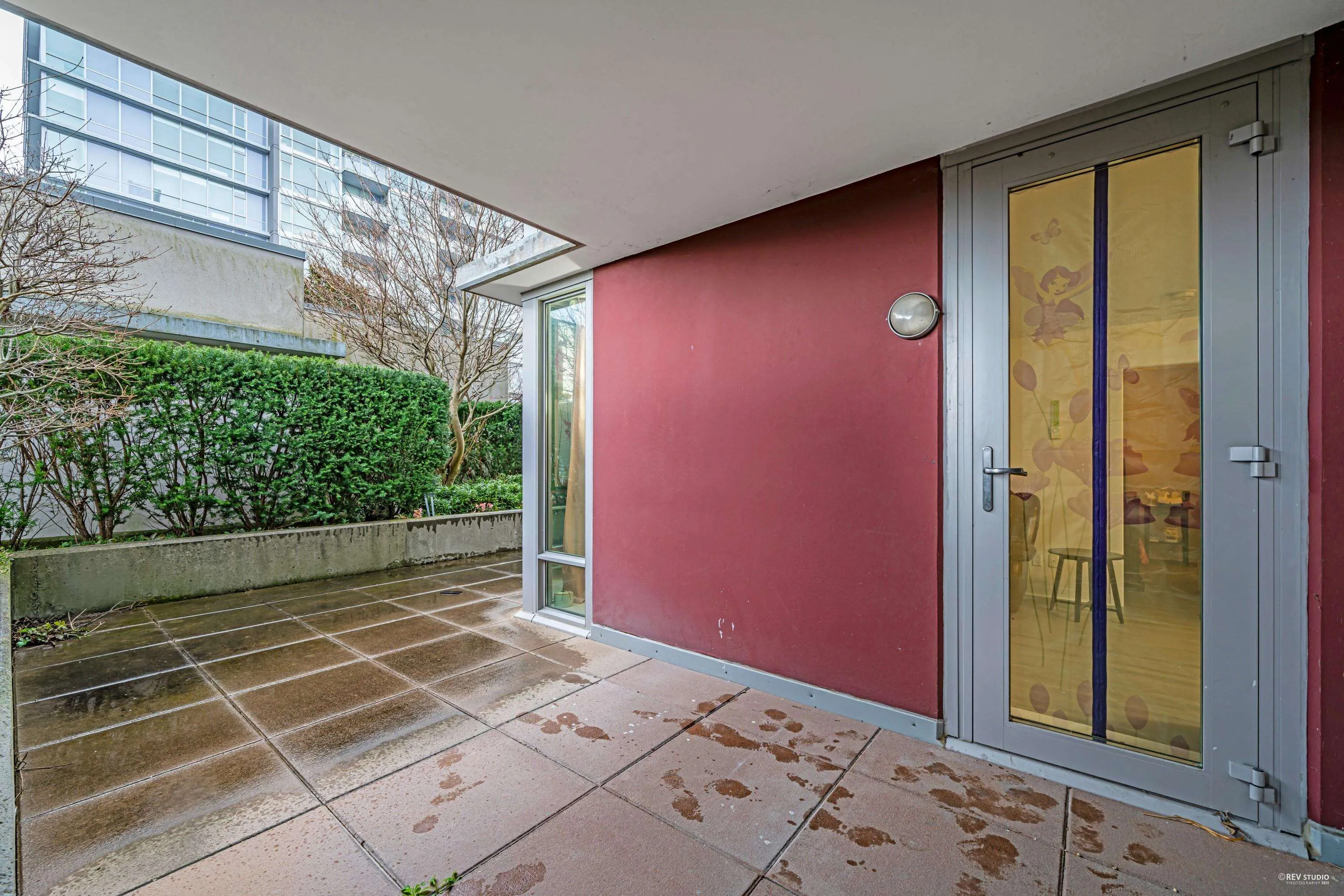 509 6733 Buswell Street