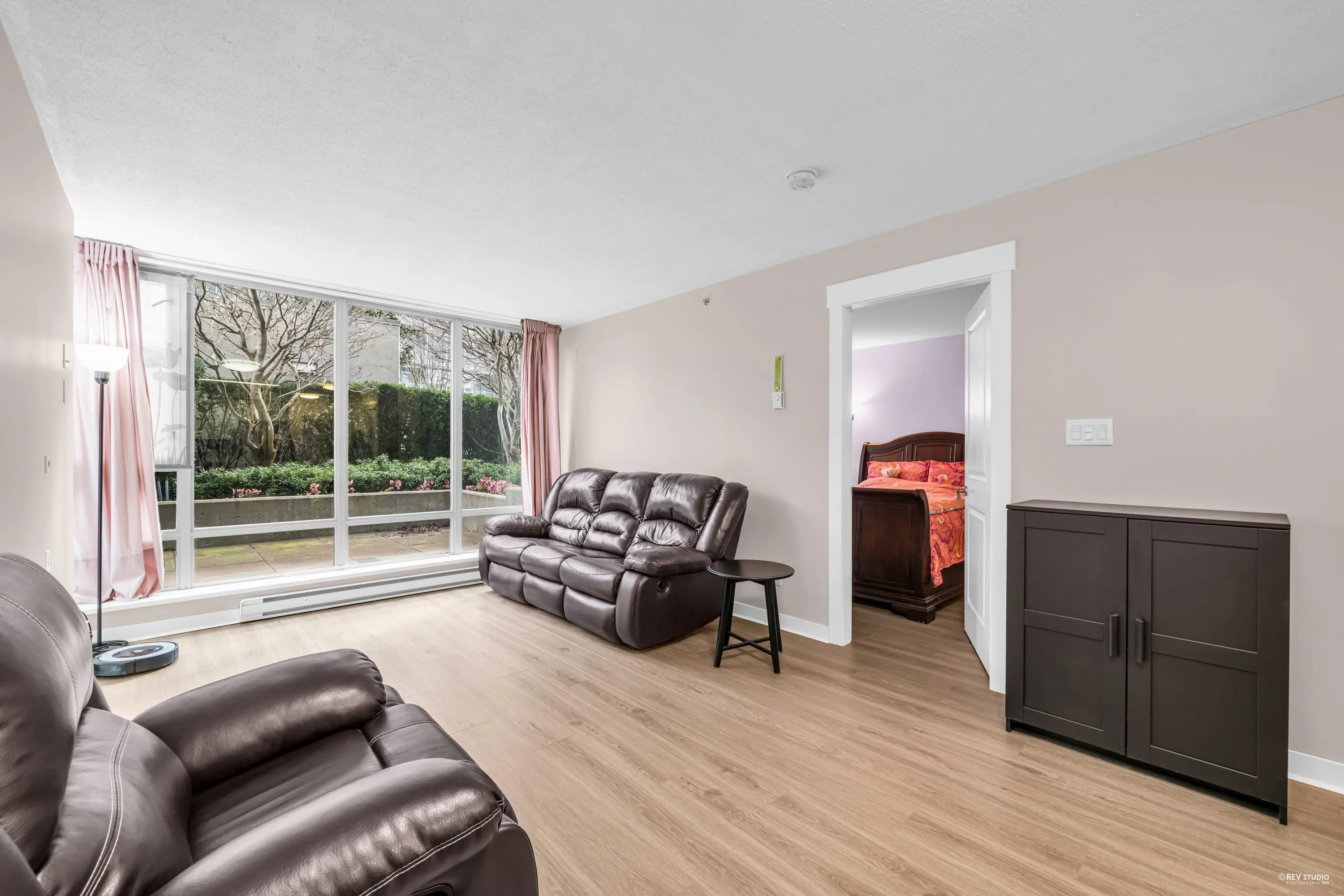 509 6733 Buswell Street