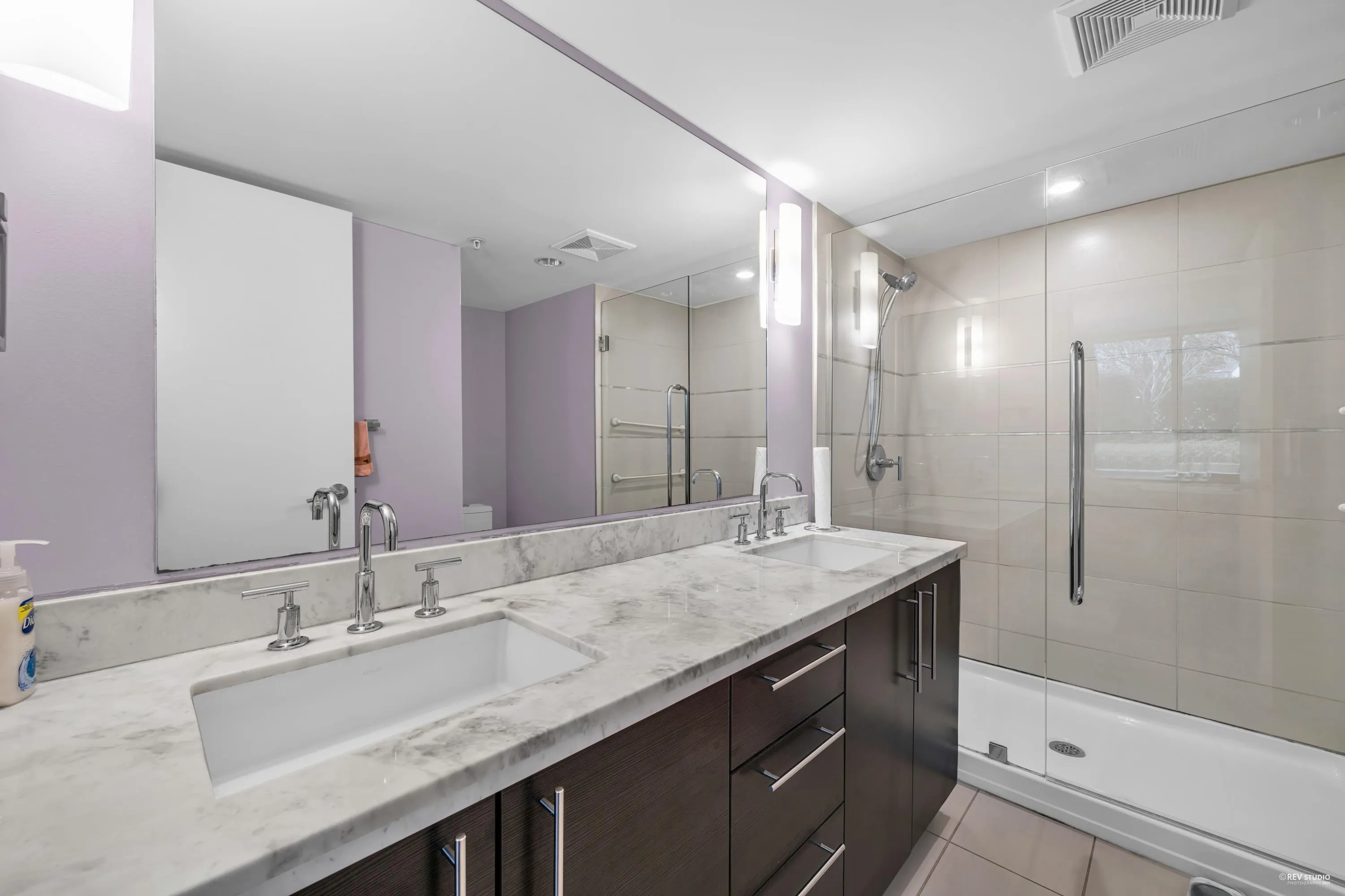 509 6733 Buswell Street