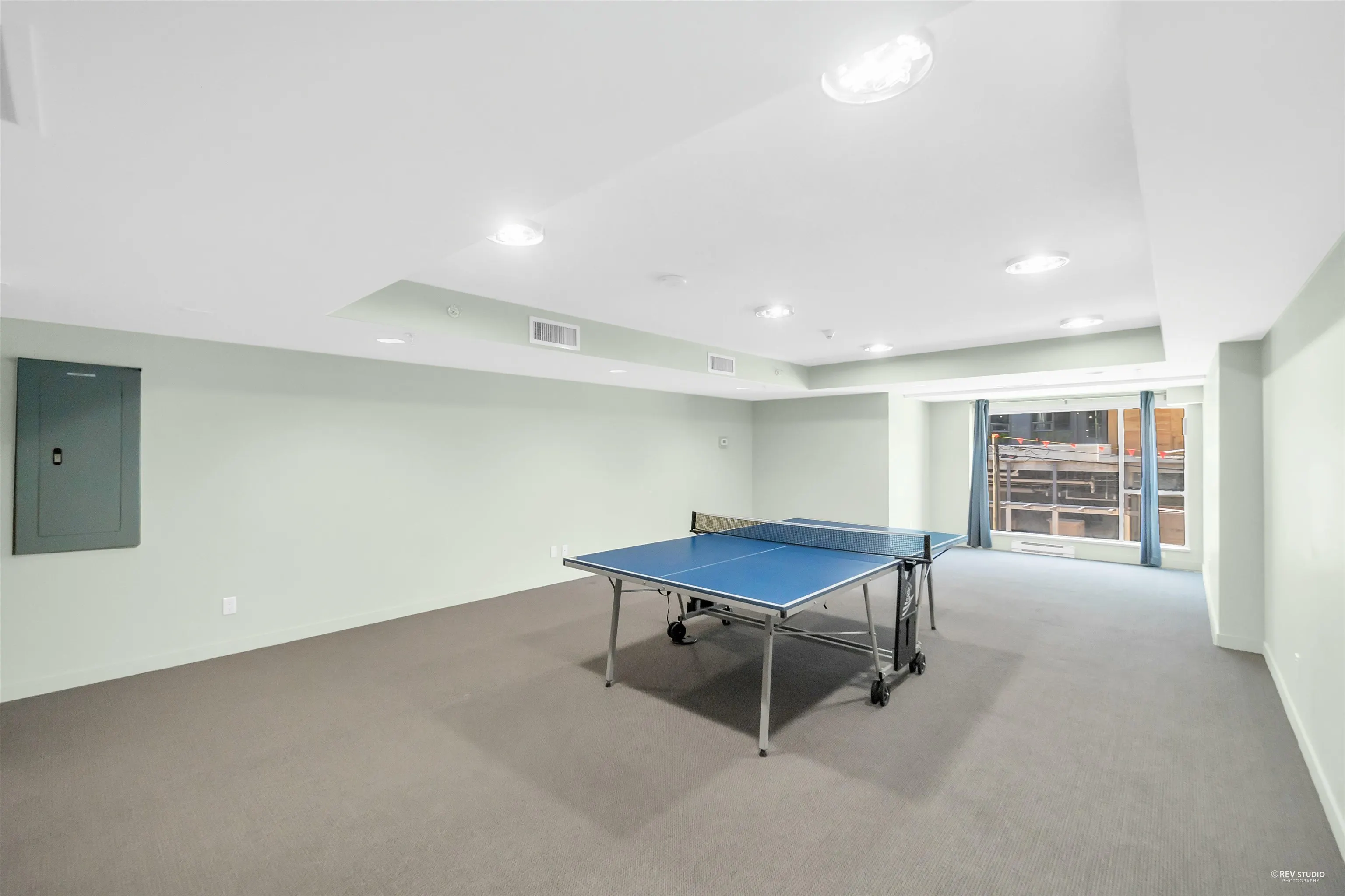 509 6733 Buswell Street