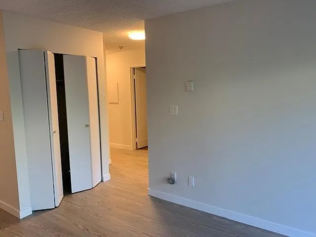 207 8700 Ackroyd Road