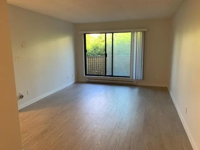 207 8700 Ackroyd Road