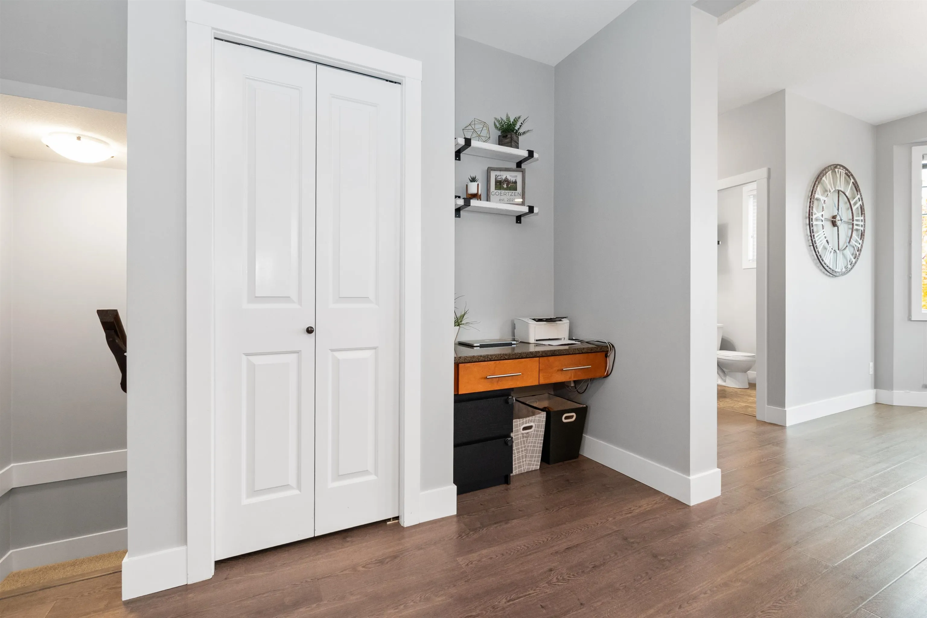 2 9280 Broadway Street