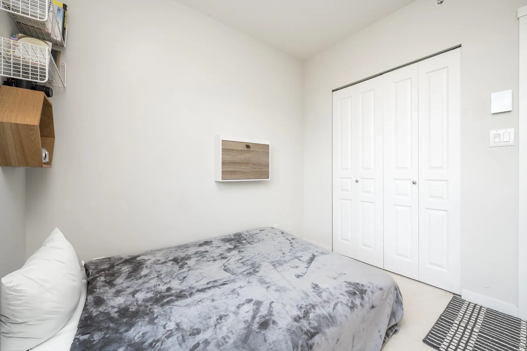 1508 3093 Windsor Gate