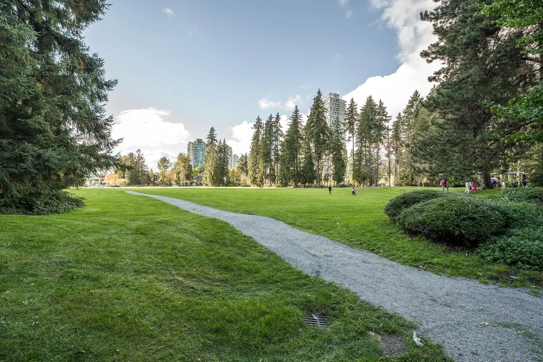 1508 3093 Windsor Gate