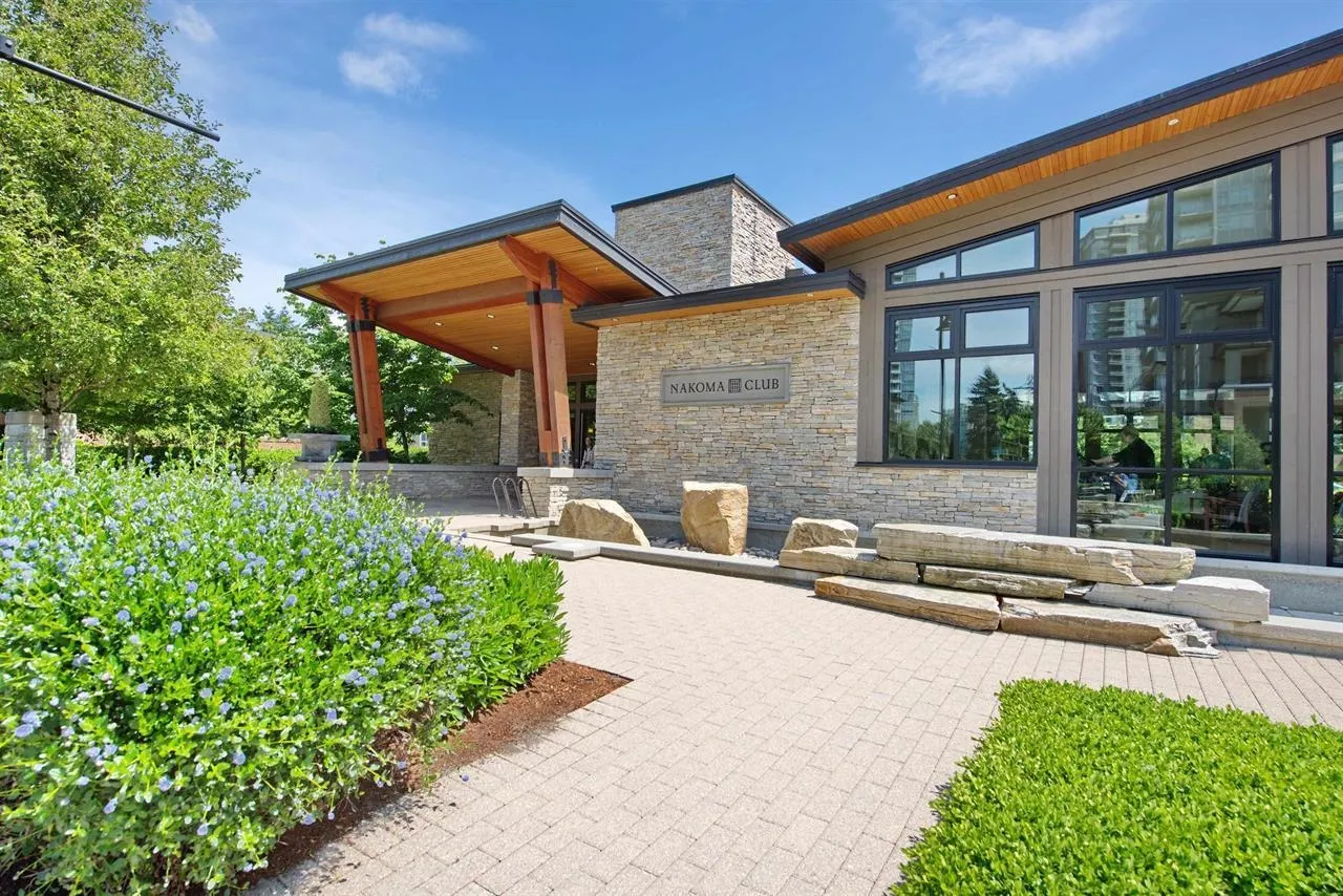 1508 3093 Windsor Gate