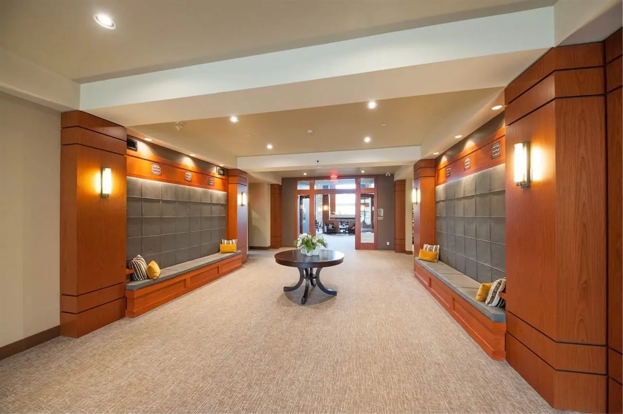 1508 3093 Windsor Gate