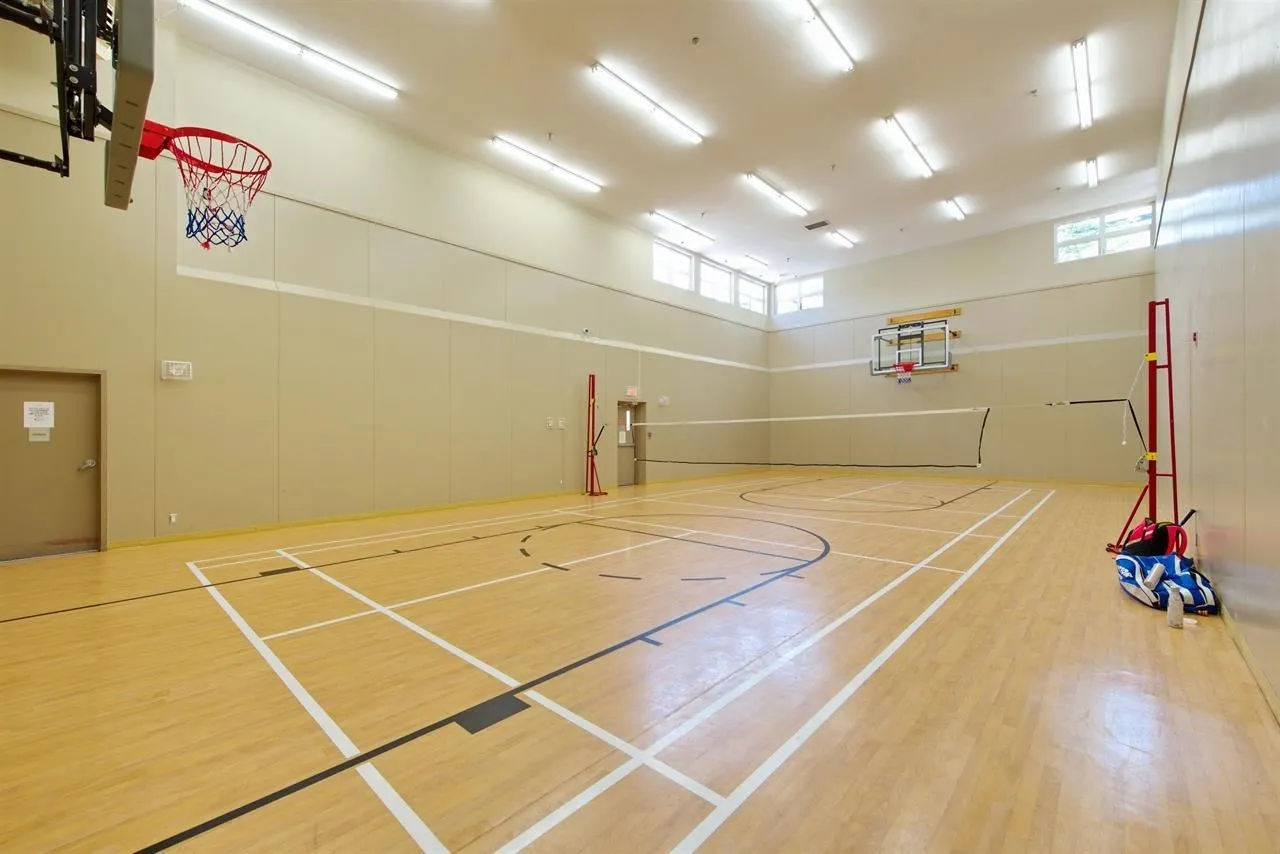 1508 3093 Windsor Gate