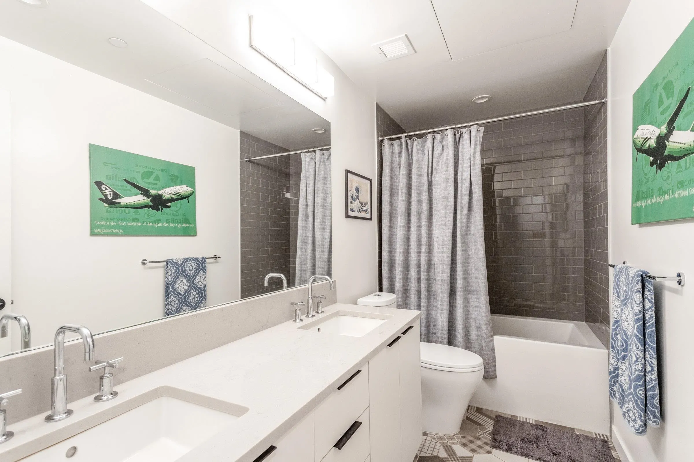 6 237 Ridgeway Avenue