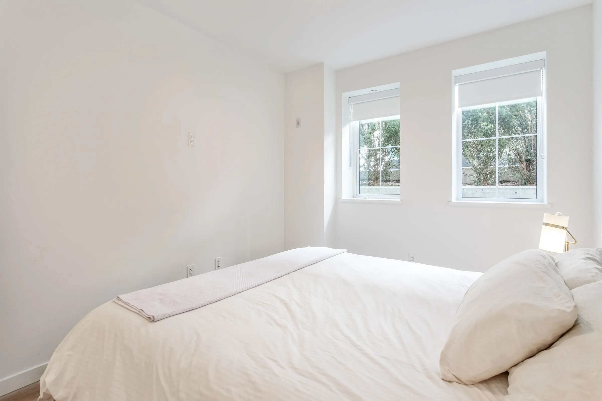 6 237 Ridgeway Avenue