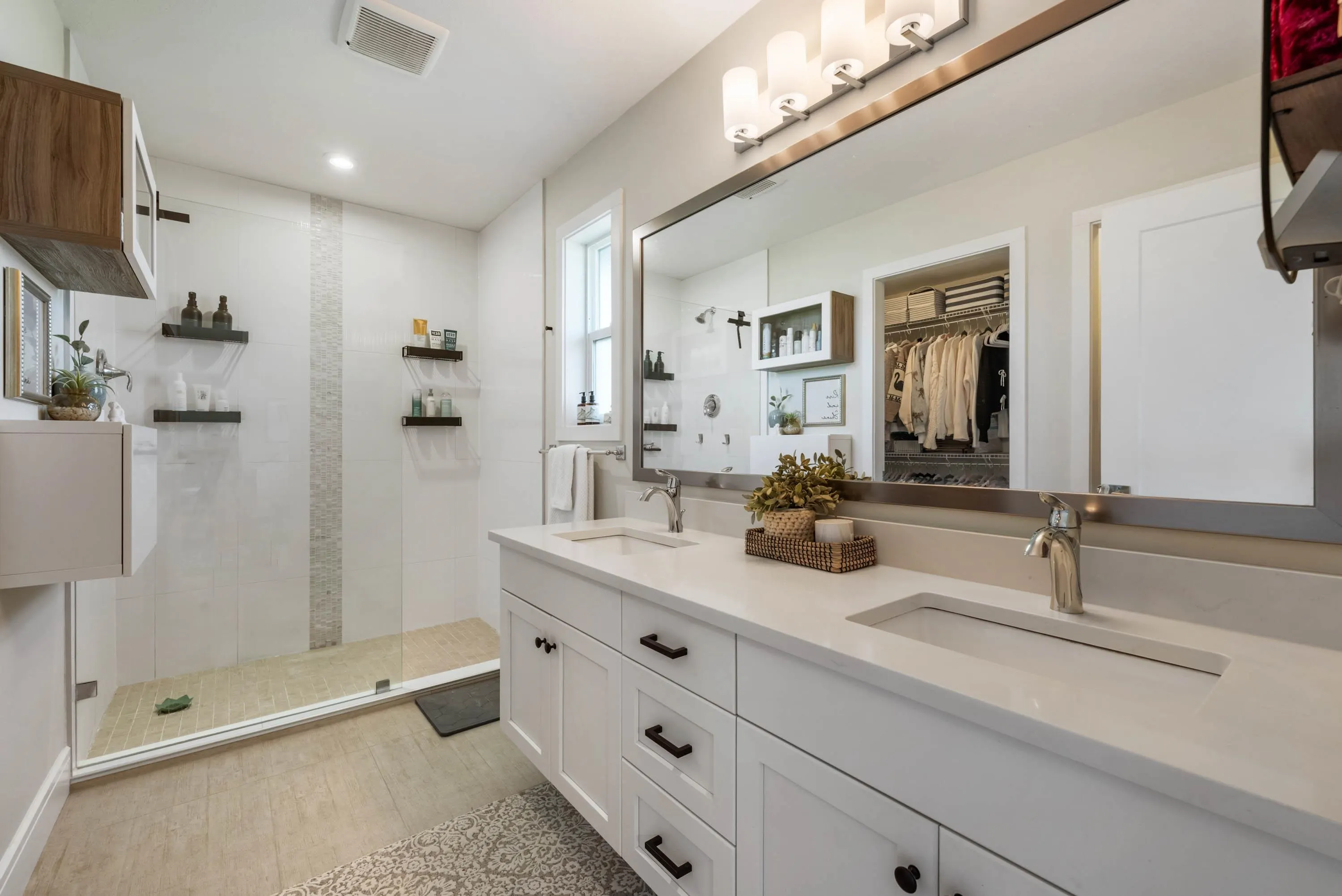 10 50634 Ledgestone Place