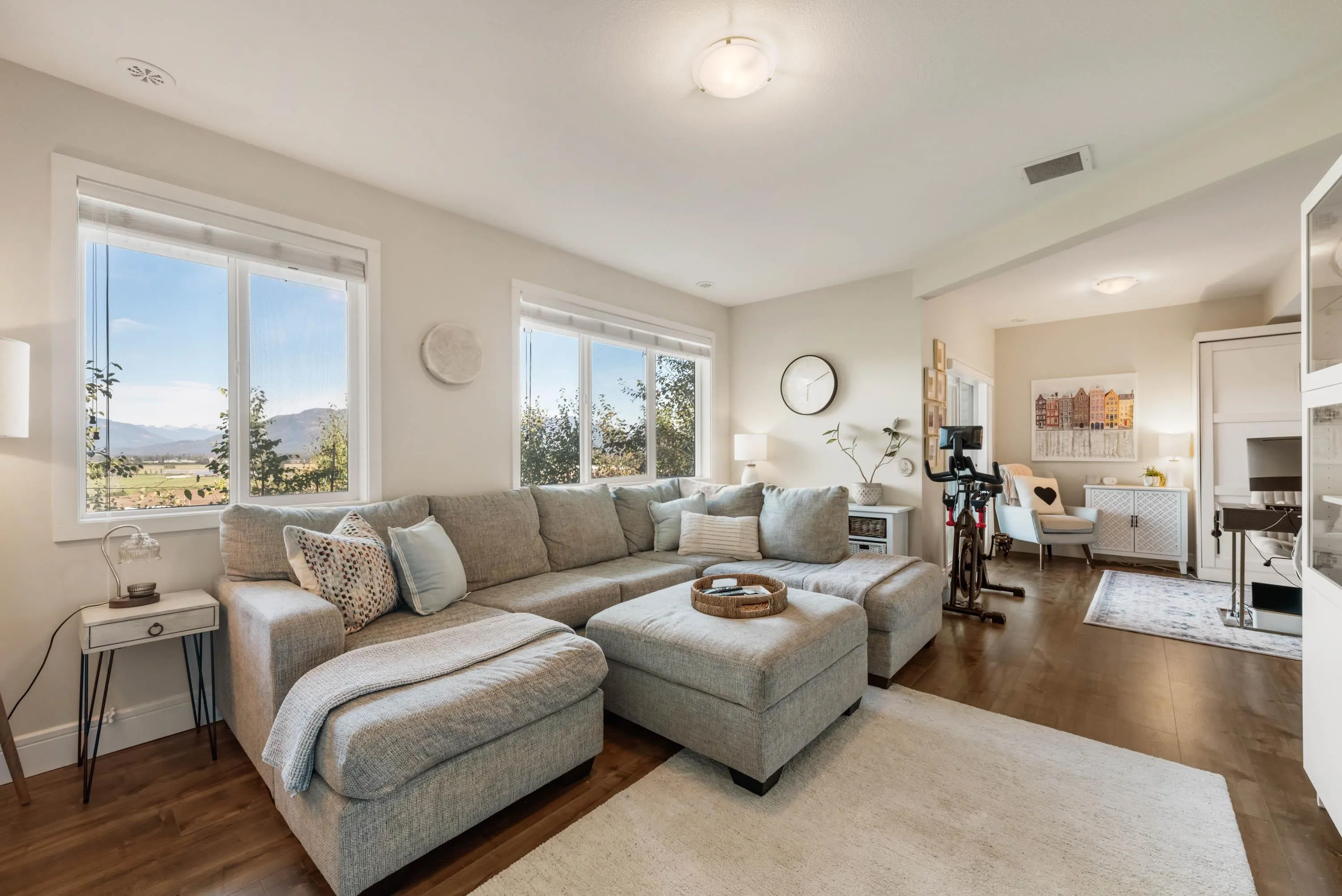 10 50634 Ledgestone Place