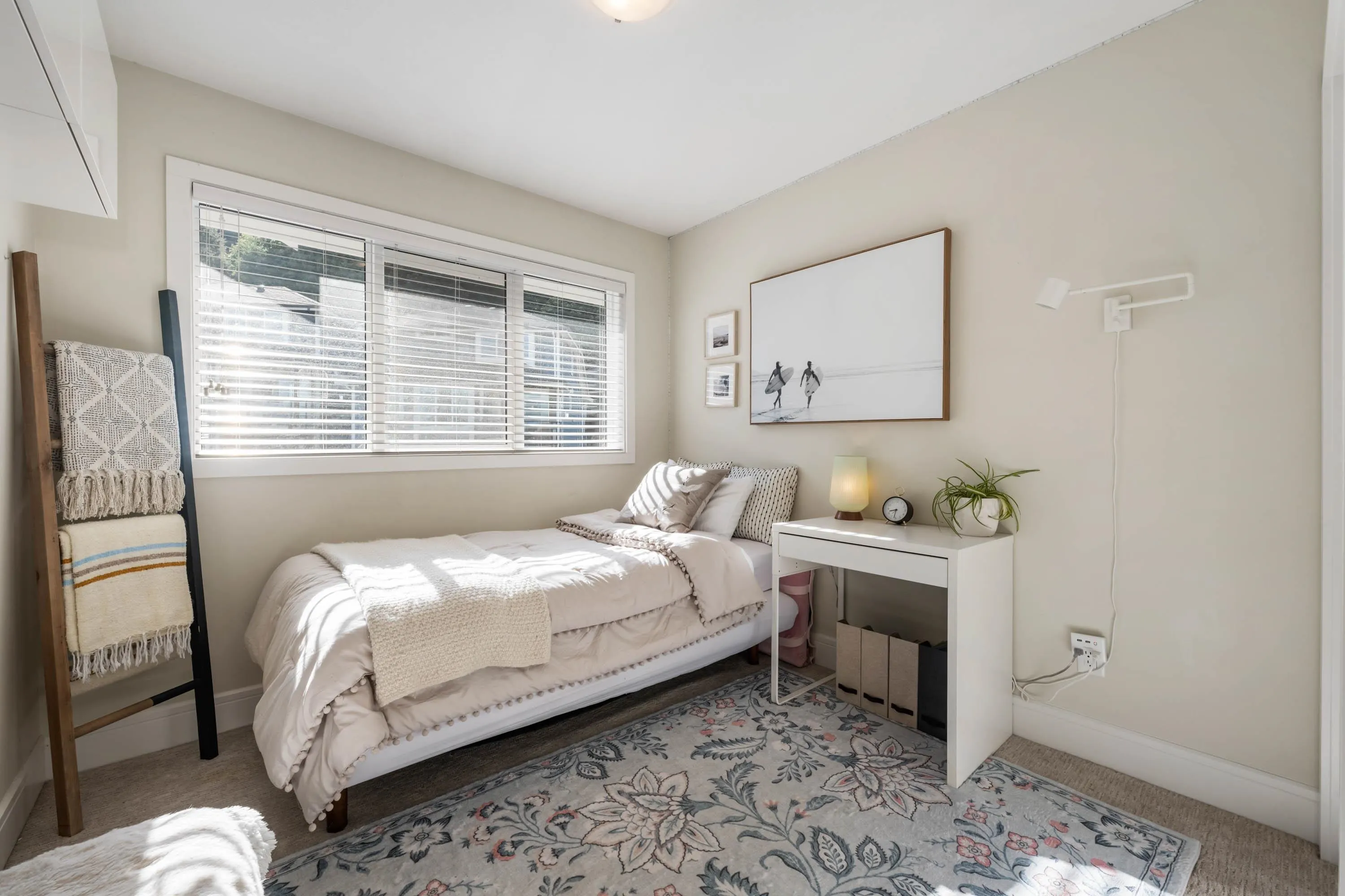 10 50634 Ledgestone Place