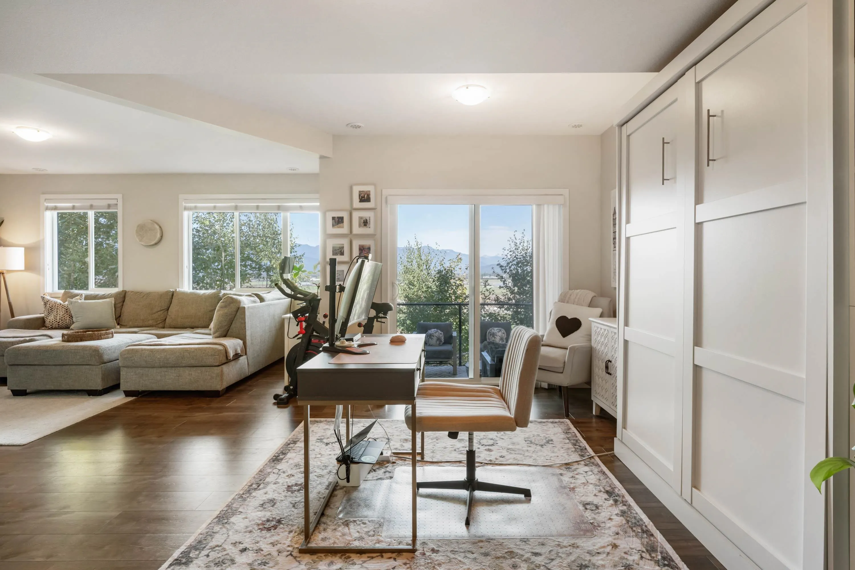 10 50634 Ledgestone Place