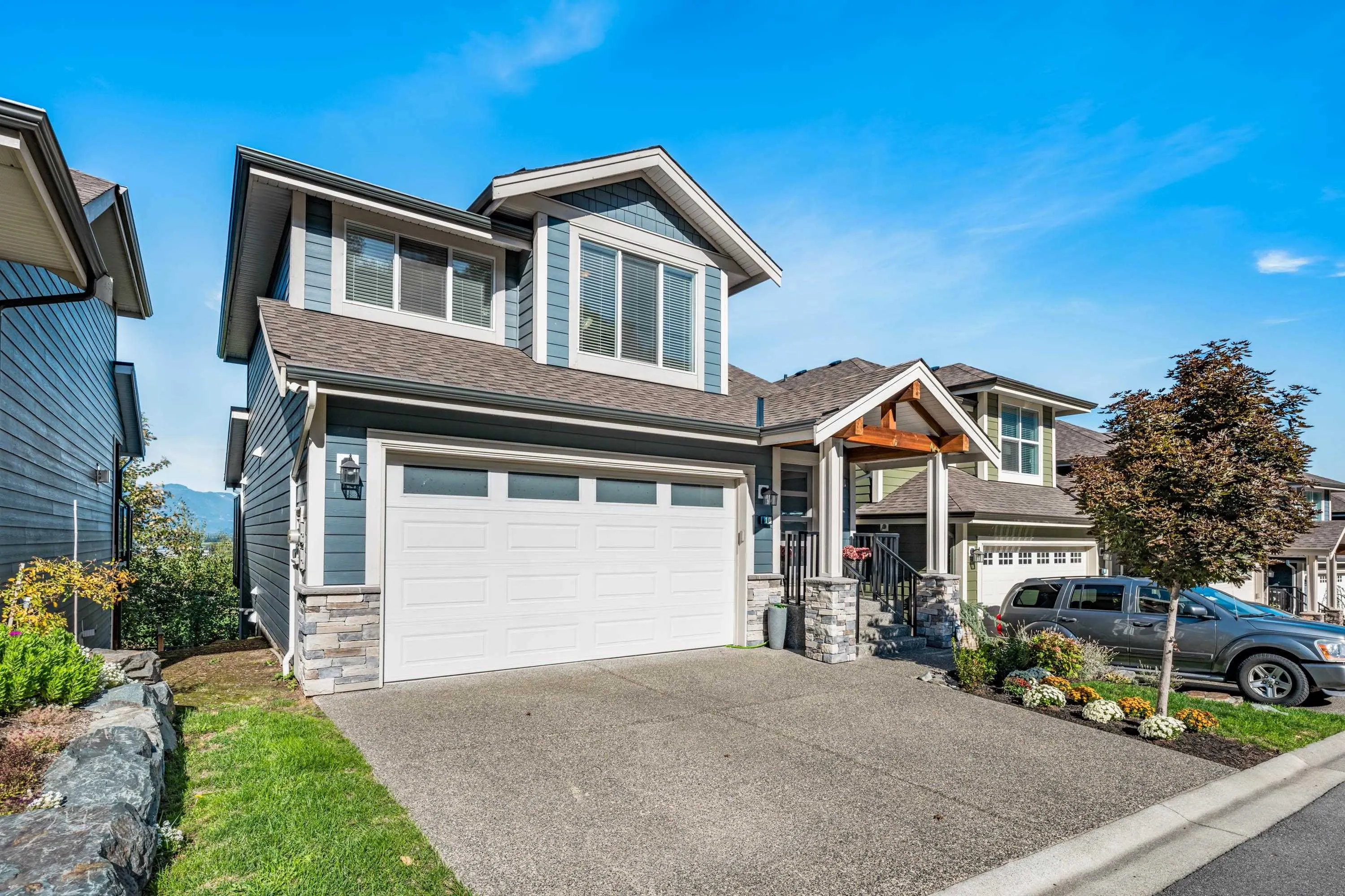 10 50634 Ledgestone Place