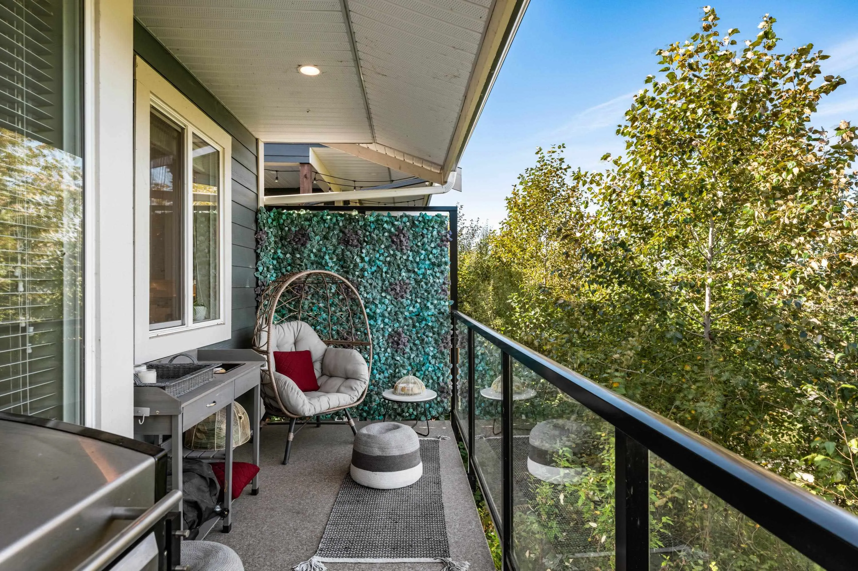 10 50634 Ledgestone Place