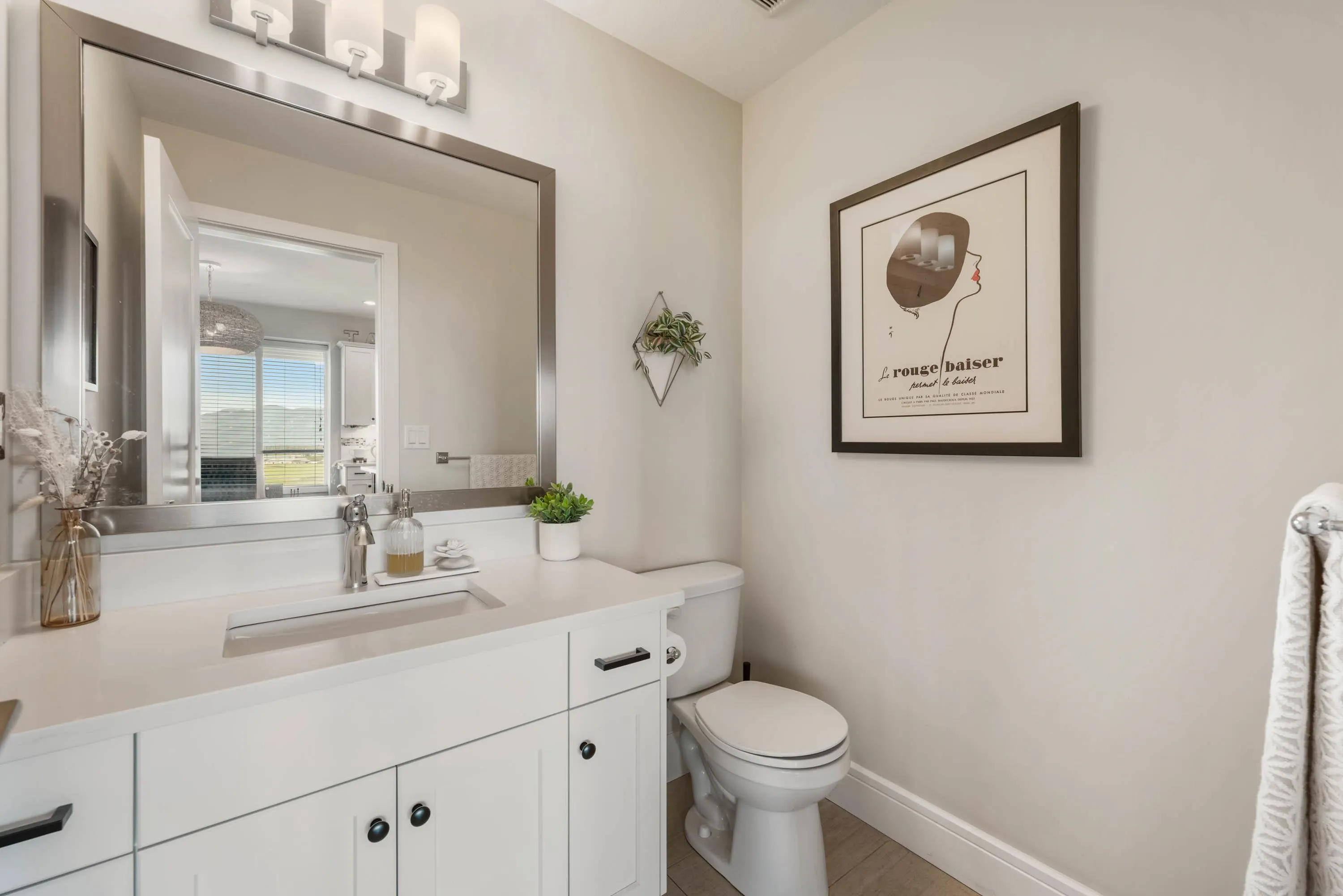 10 50634 Ledgestone Place