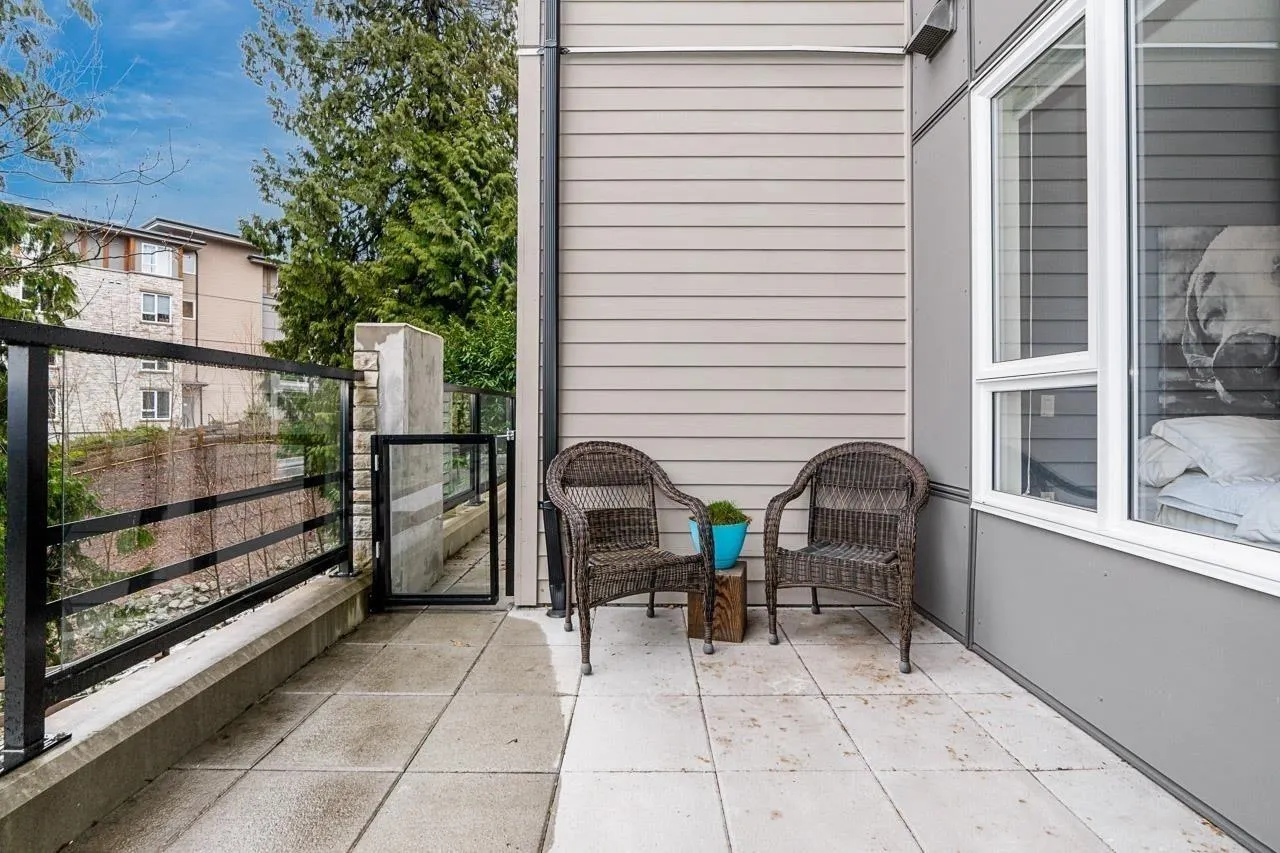 3873 Cates Landing Way