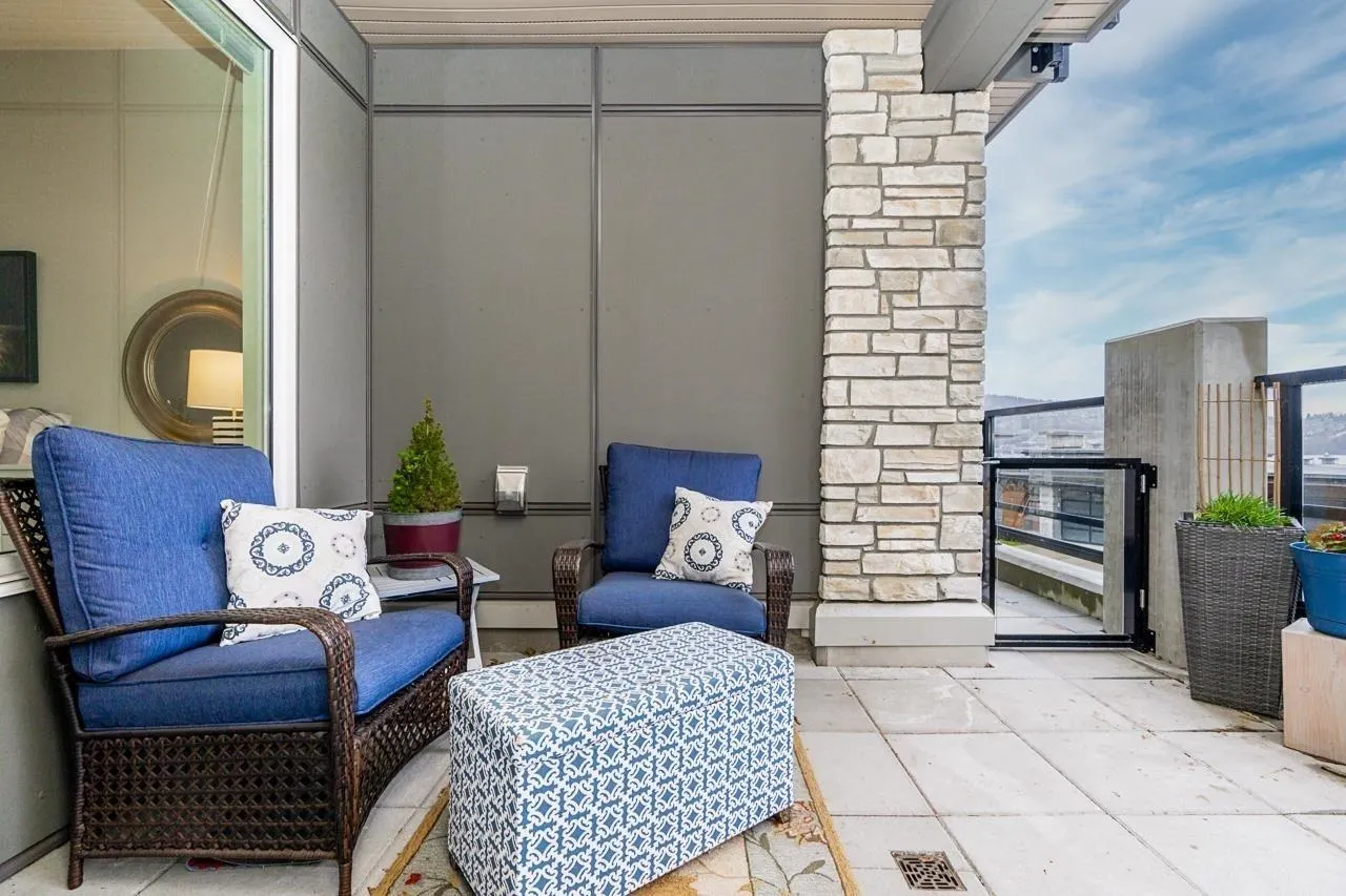 3873 Cates Landing Way