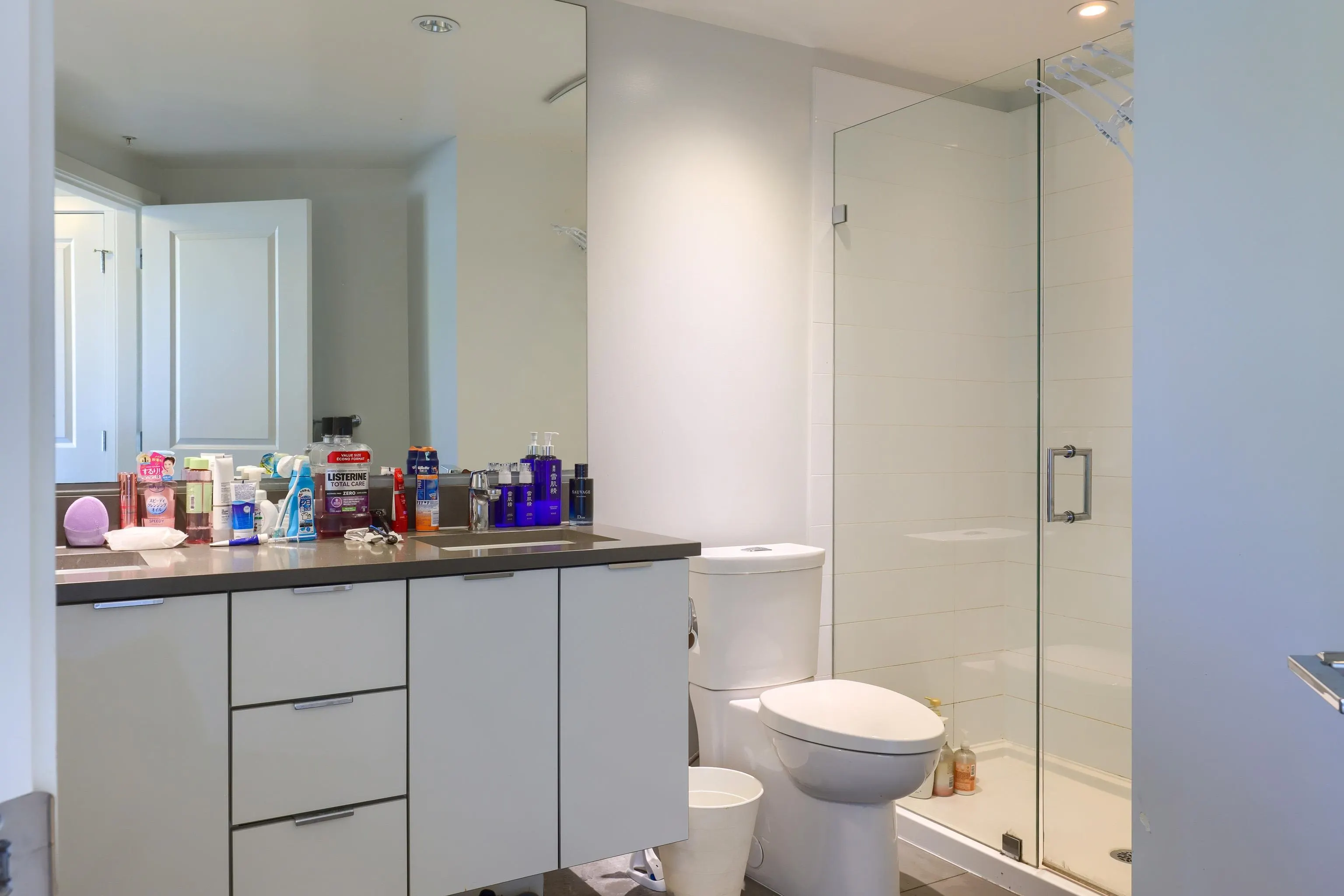 617 8333 Sweet Avenue