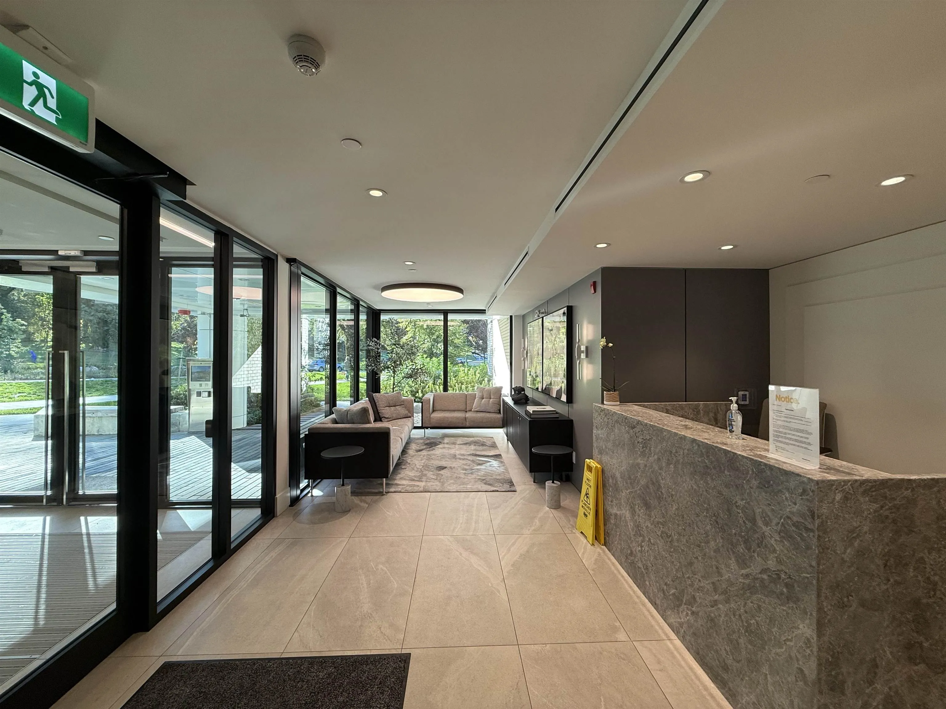 501 4685 Cambie Street