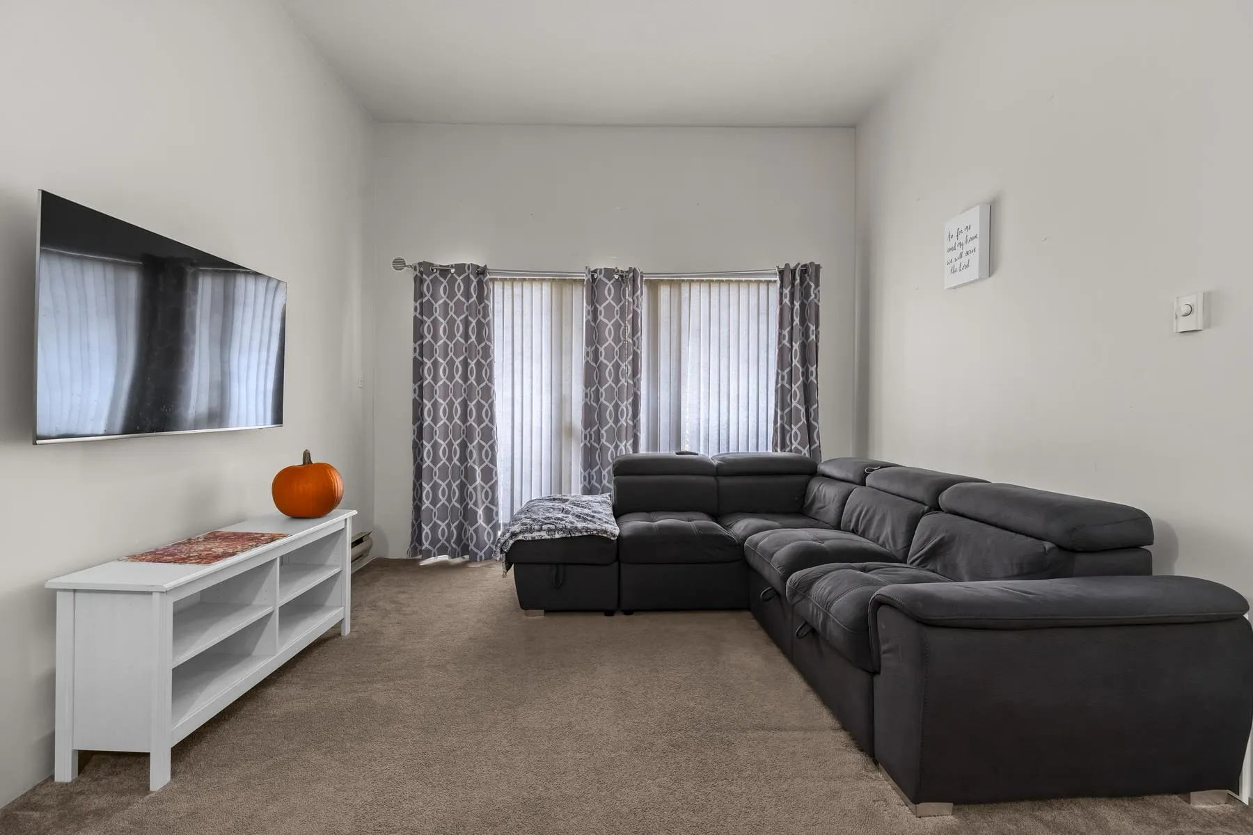 202 7011 Blundell Road