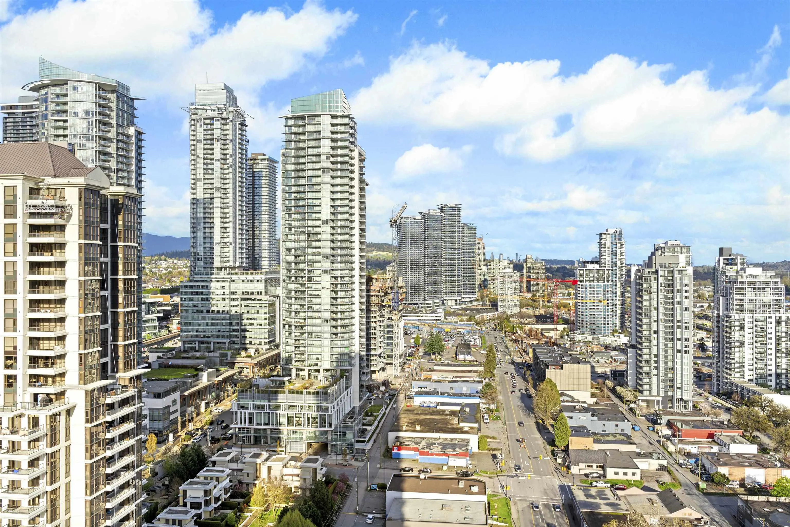 2609 2181 Madison Avenue