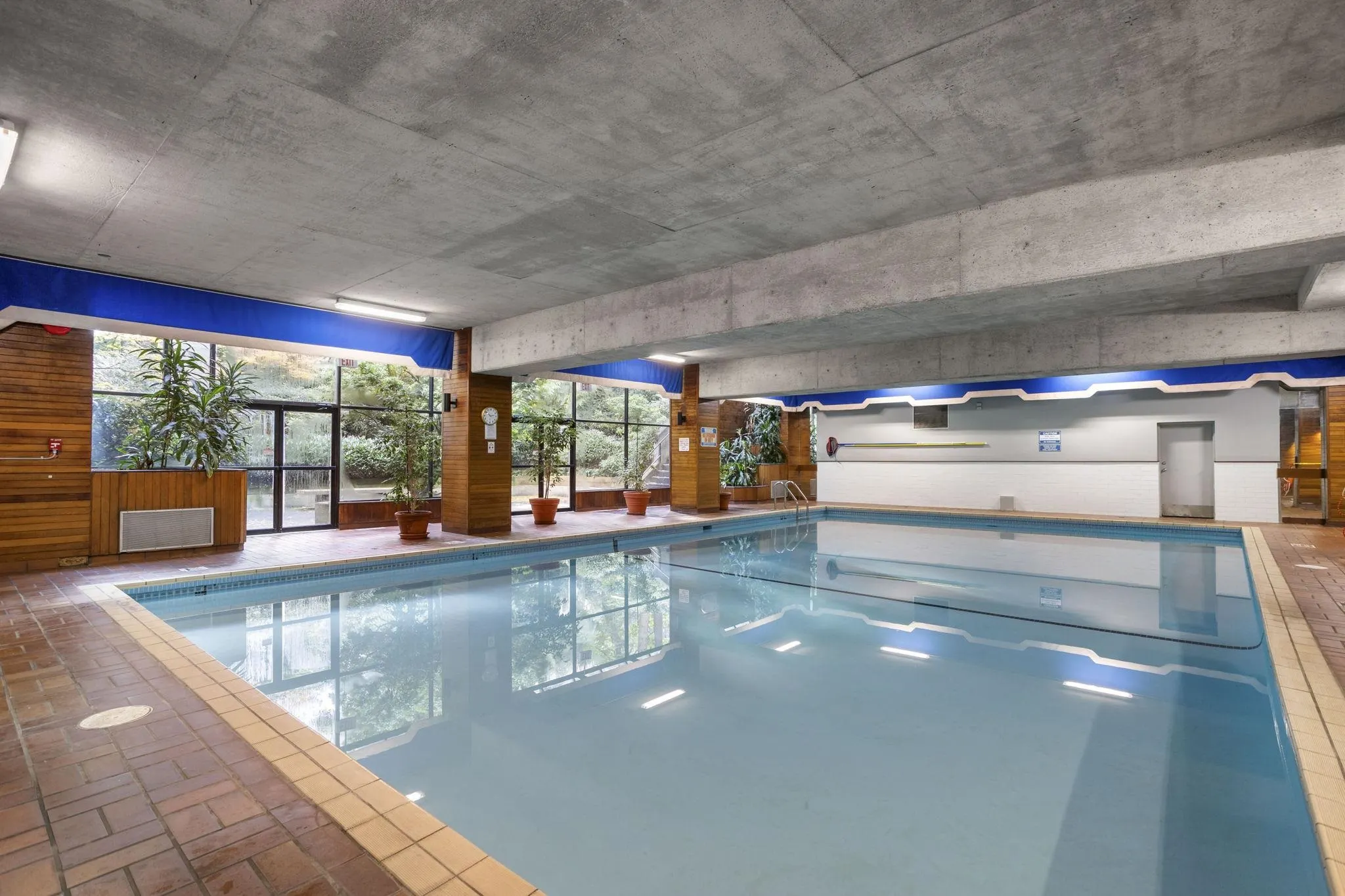 1605 3737 Bartlett Court