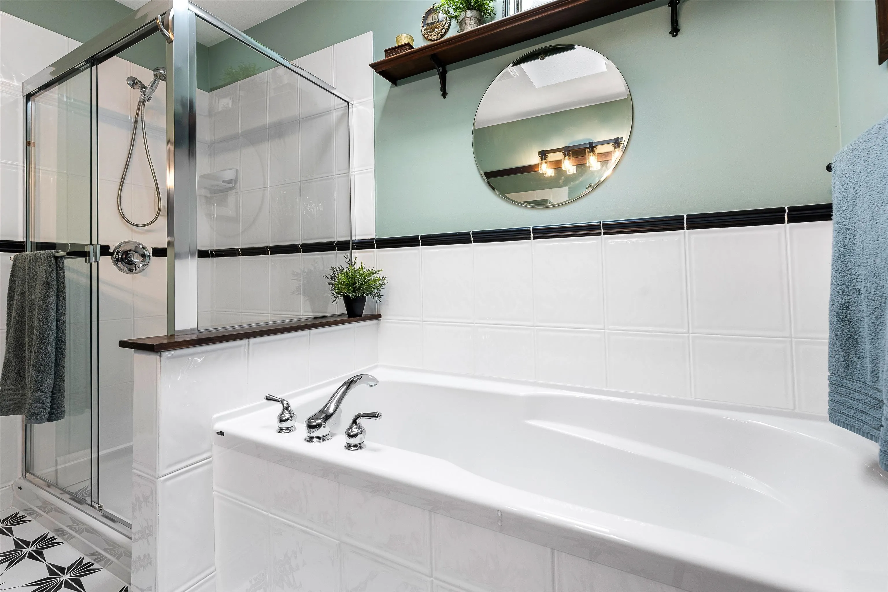 15 5700 Jinkerson Road