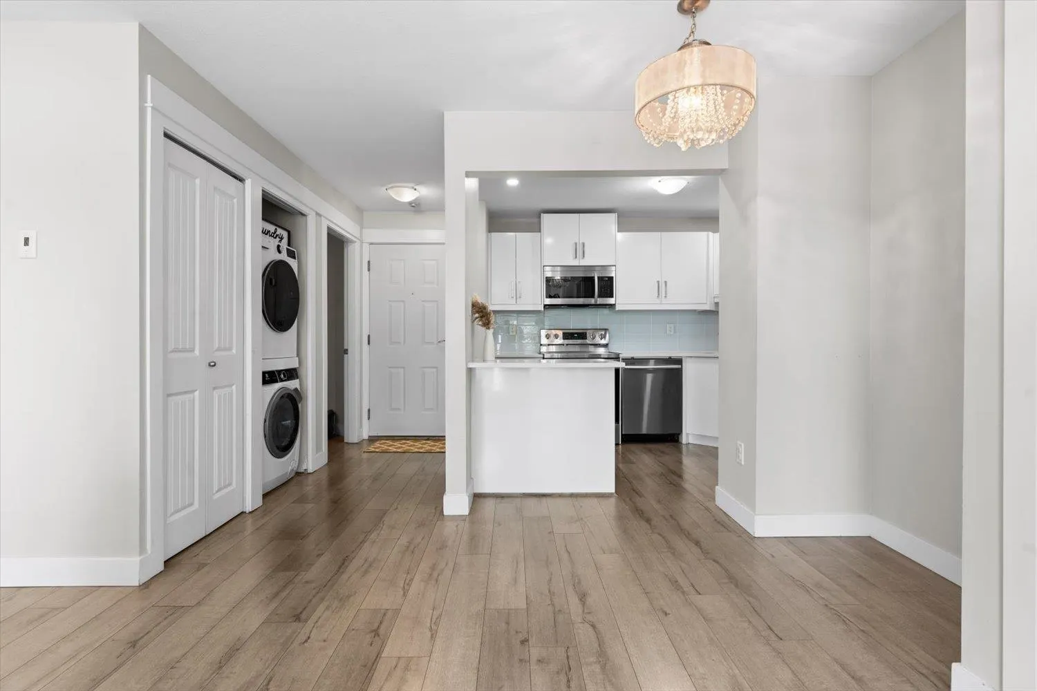 306 32725 George Ferguson Way