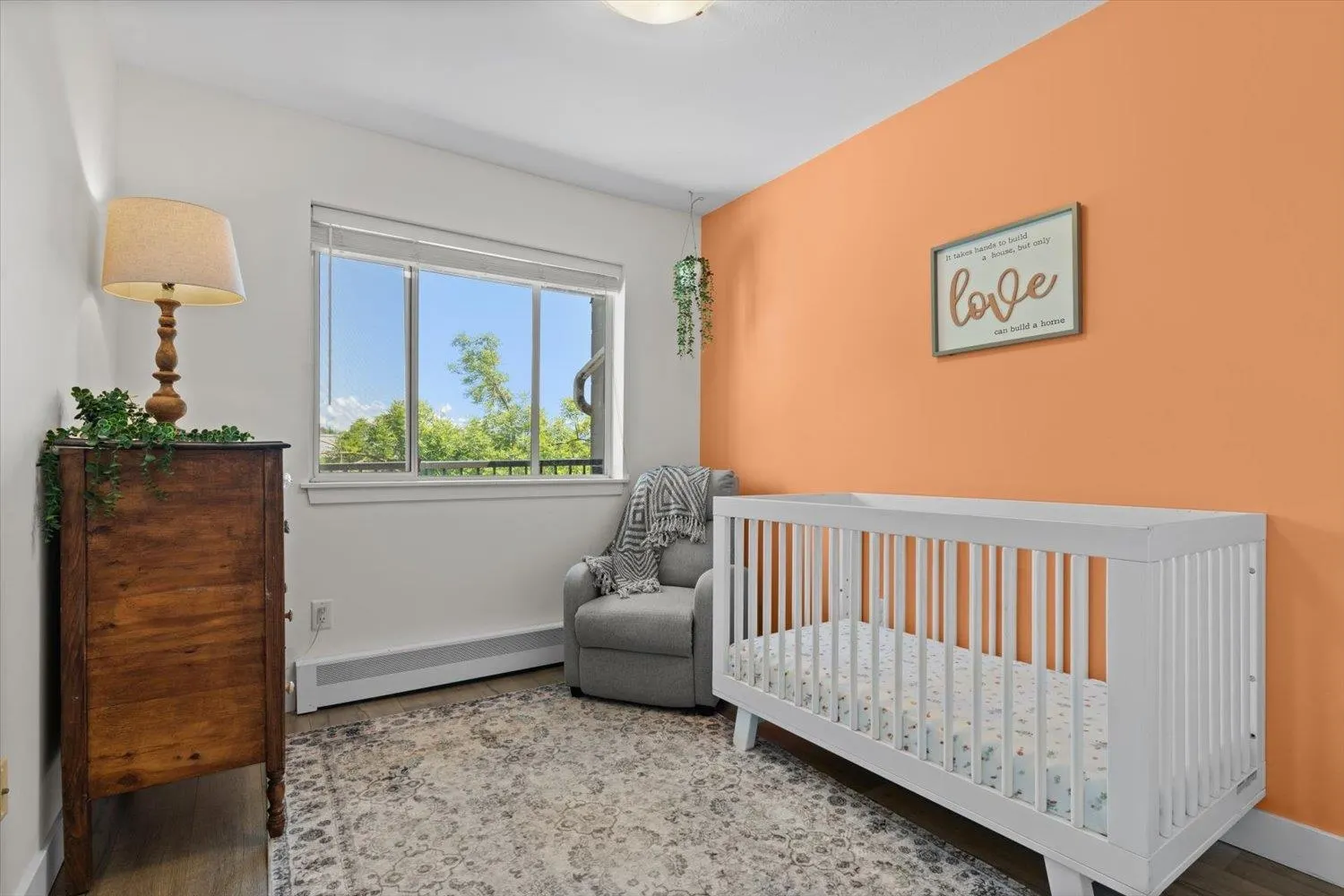 306 32725 George Ferguson Way