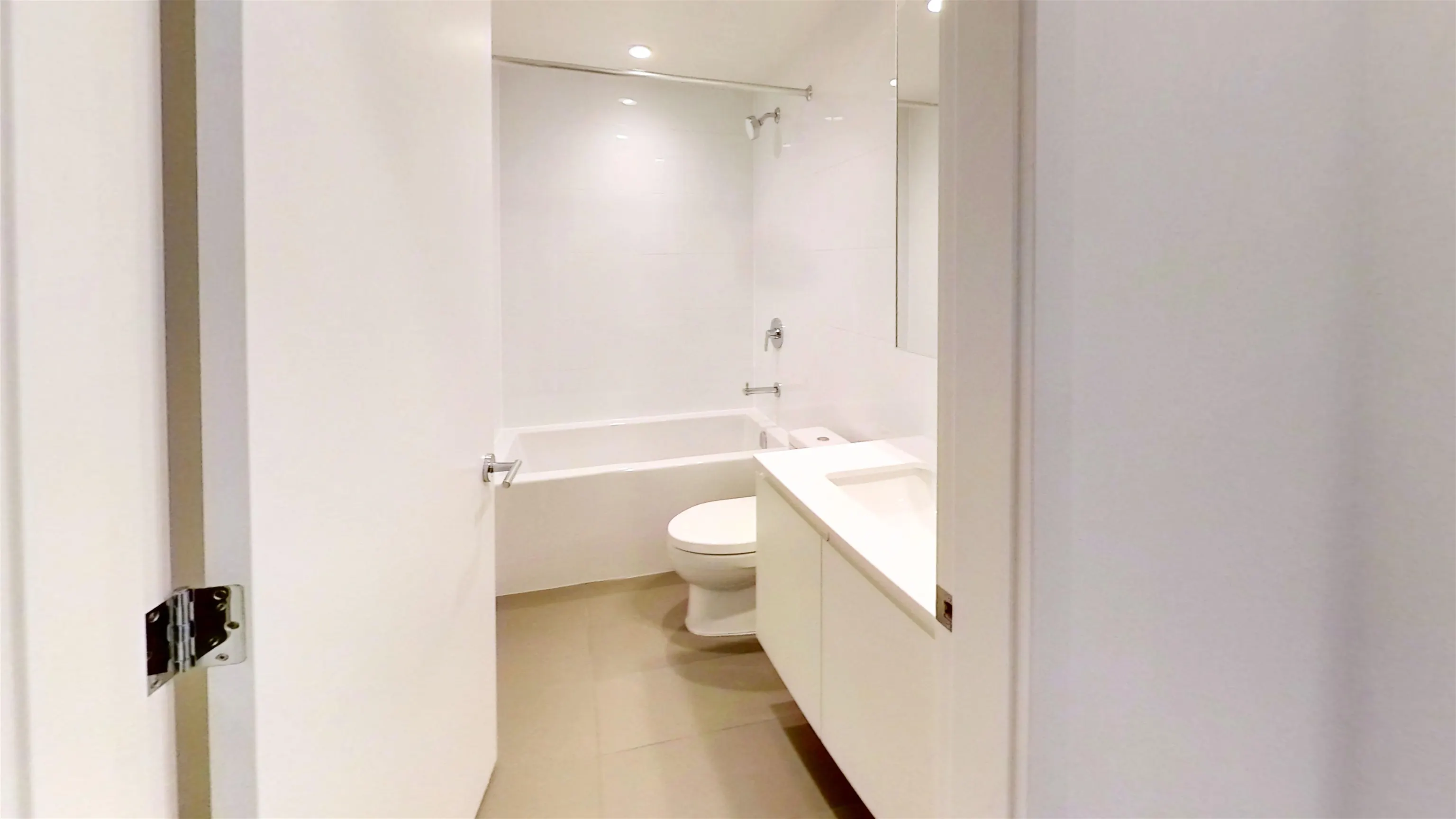 17xx 3833 Evergreen Place