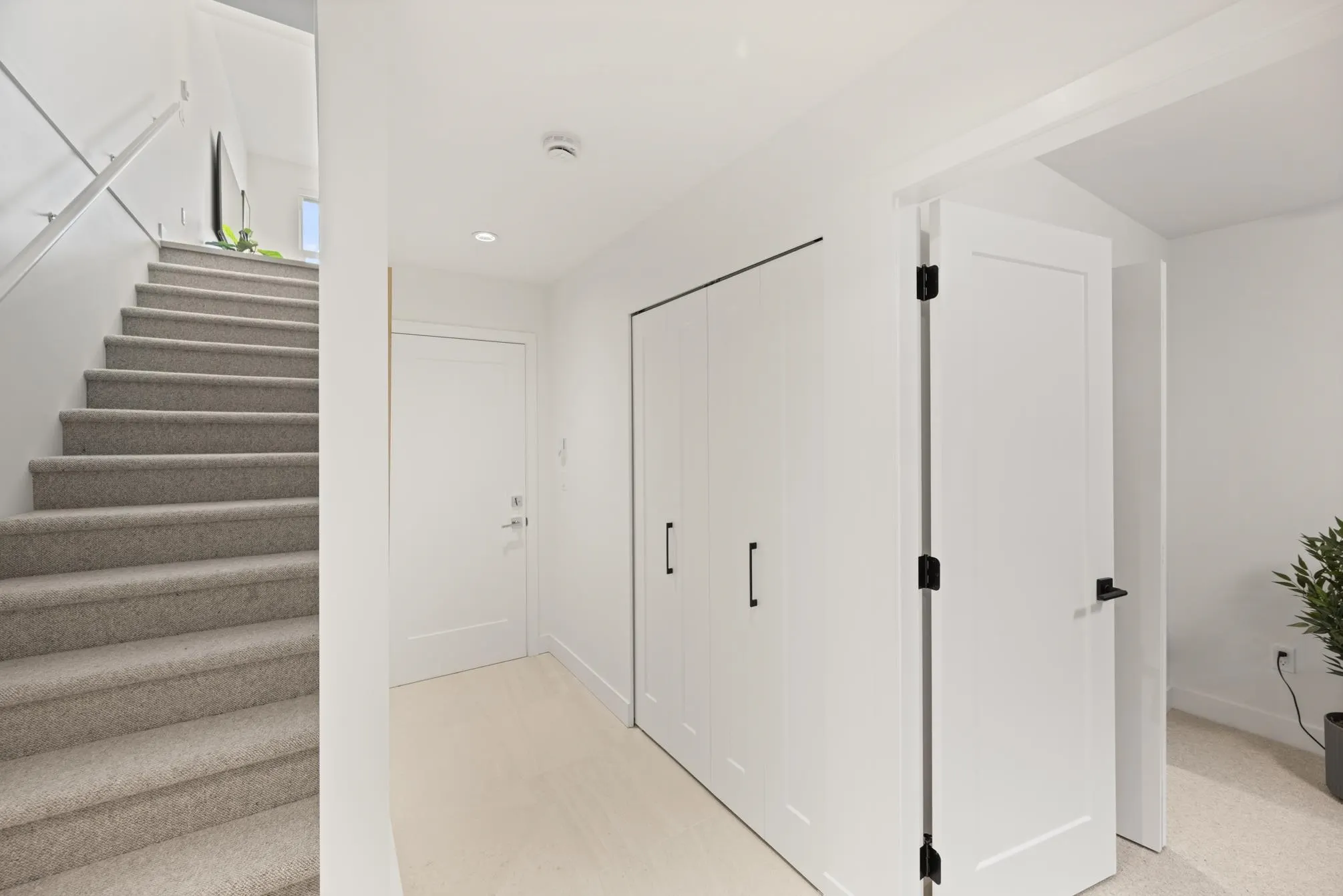 110 3421 Queenston Avenue