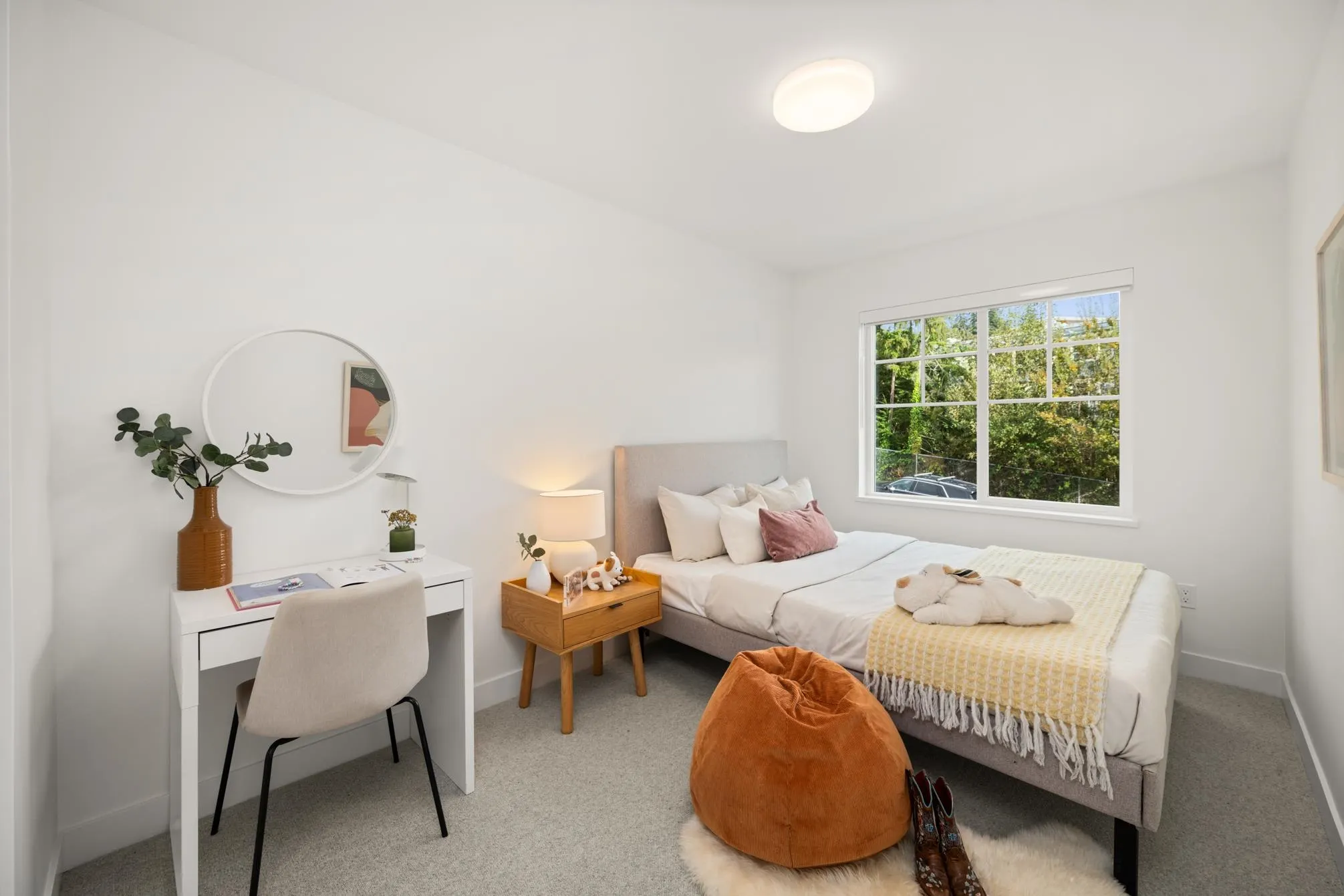 110 3421 Queenston Avenue