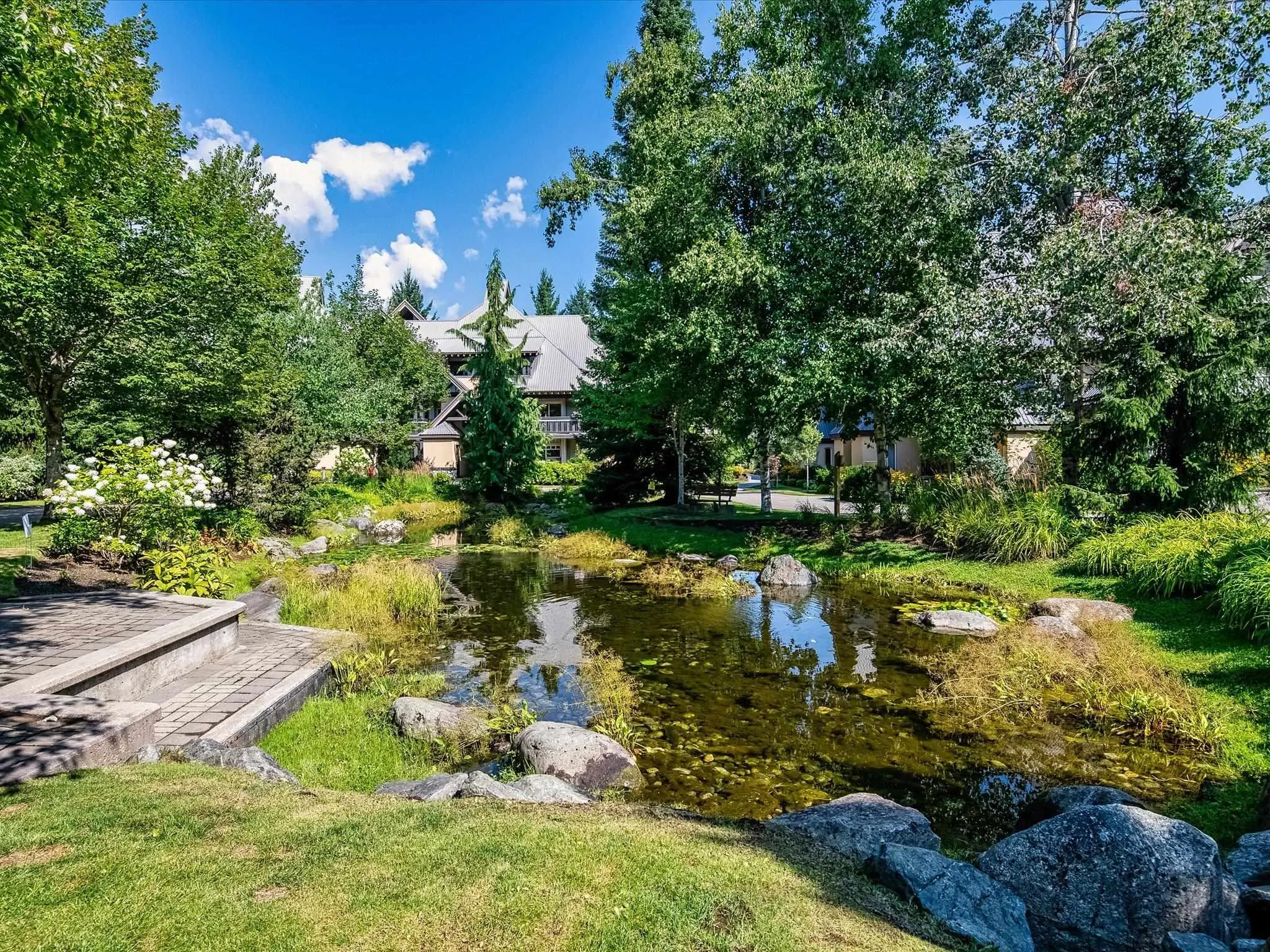 2 4335 Northlands Boulevard