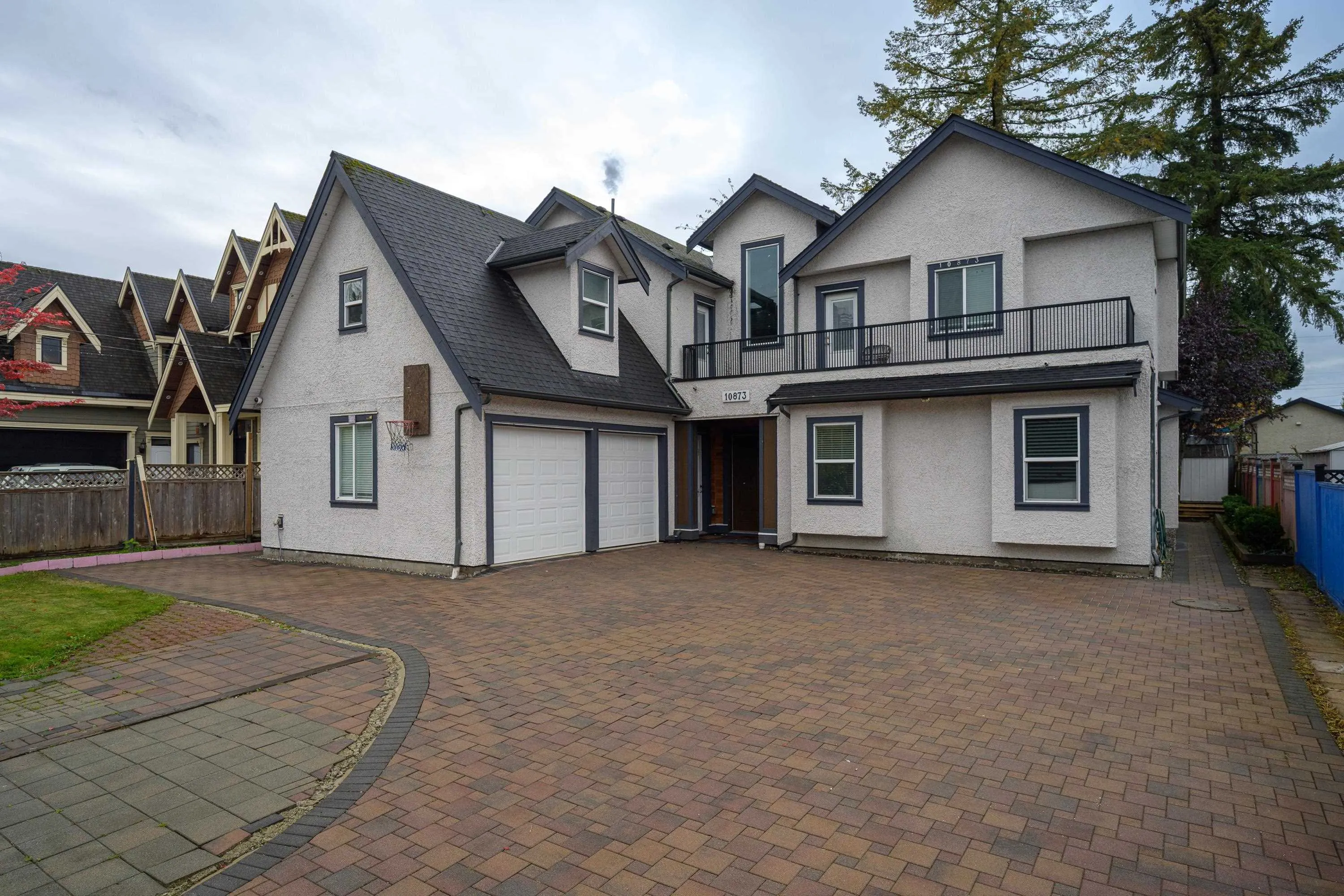 10873 132 Street