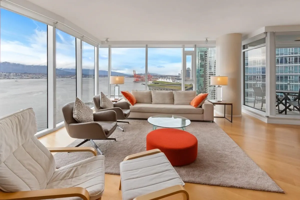 2102 1281 W Cordova Street