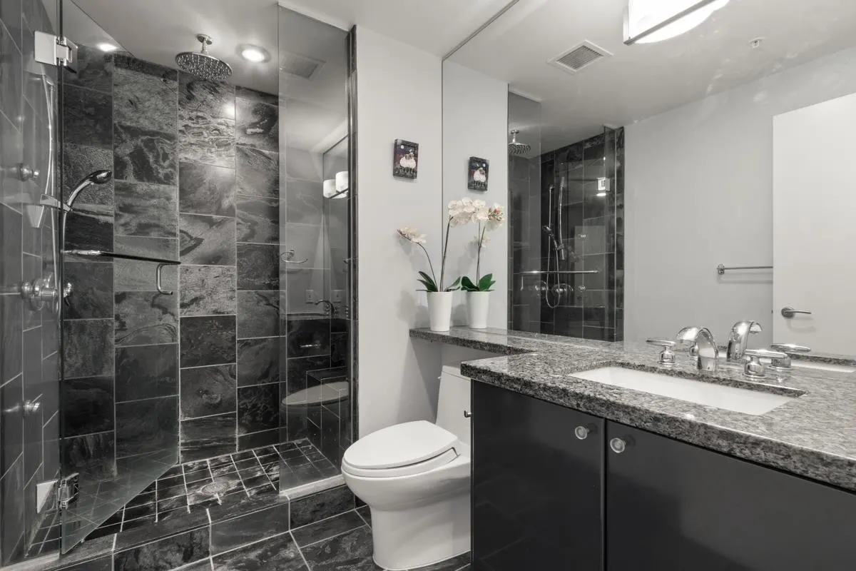 2102 1281 W Cordova Street