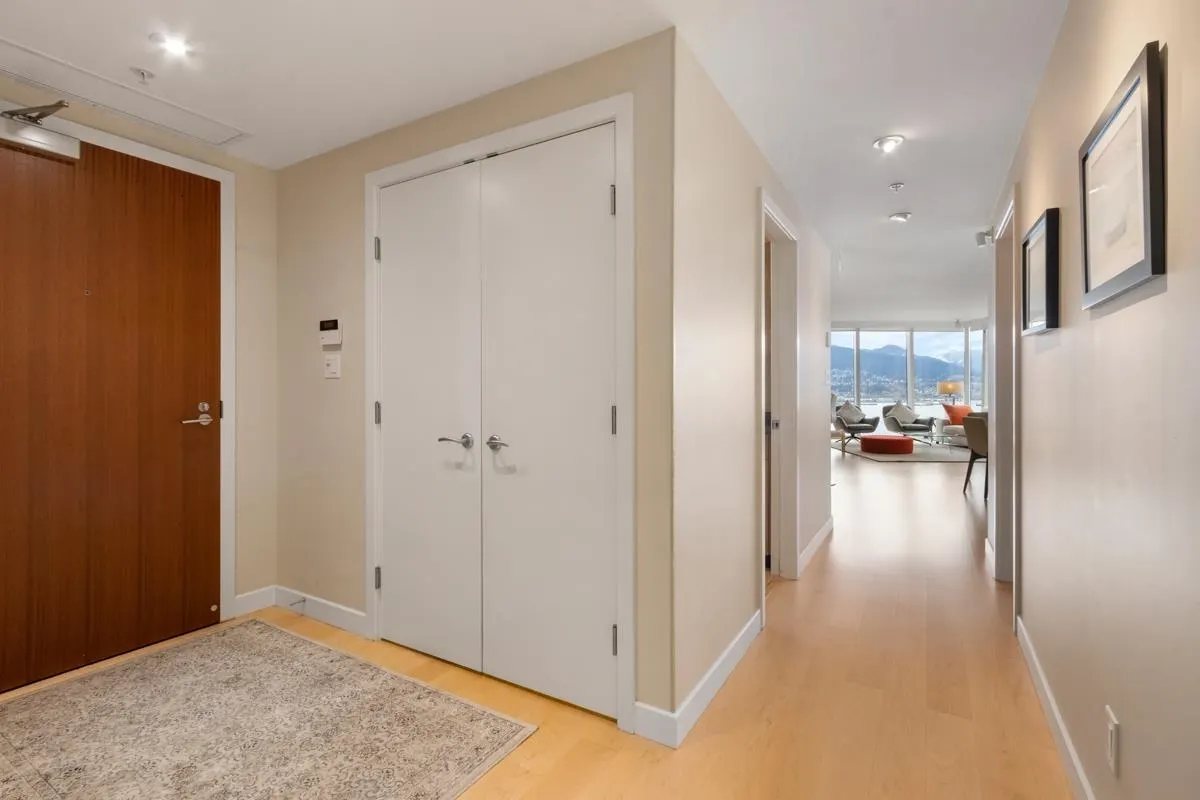 2102 1281 W Cordova Street